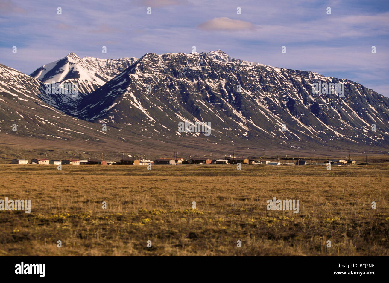 Village at Anaktuvuk Pass & Landscape Arctic Alaska Stock Photo Alamy