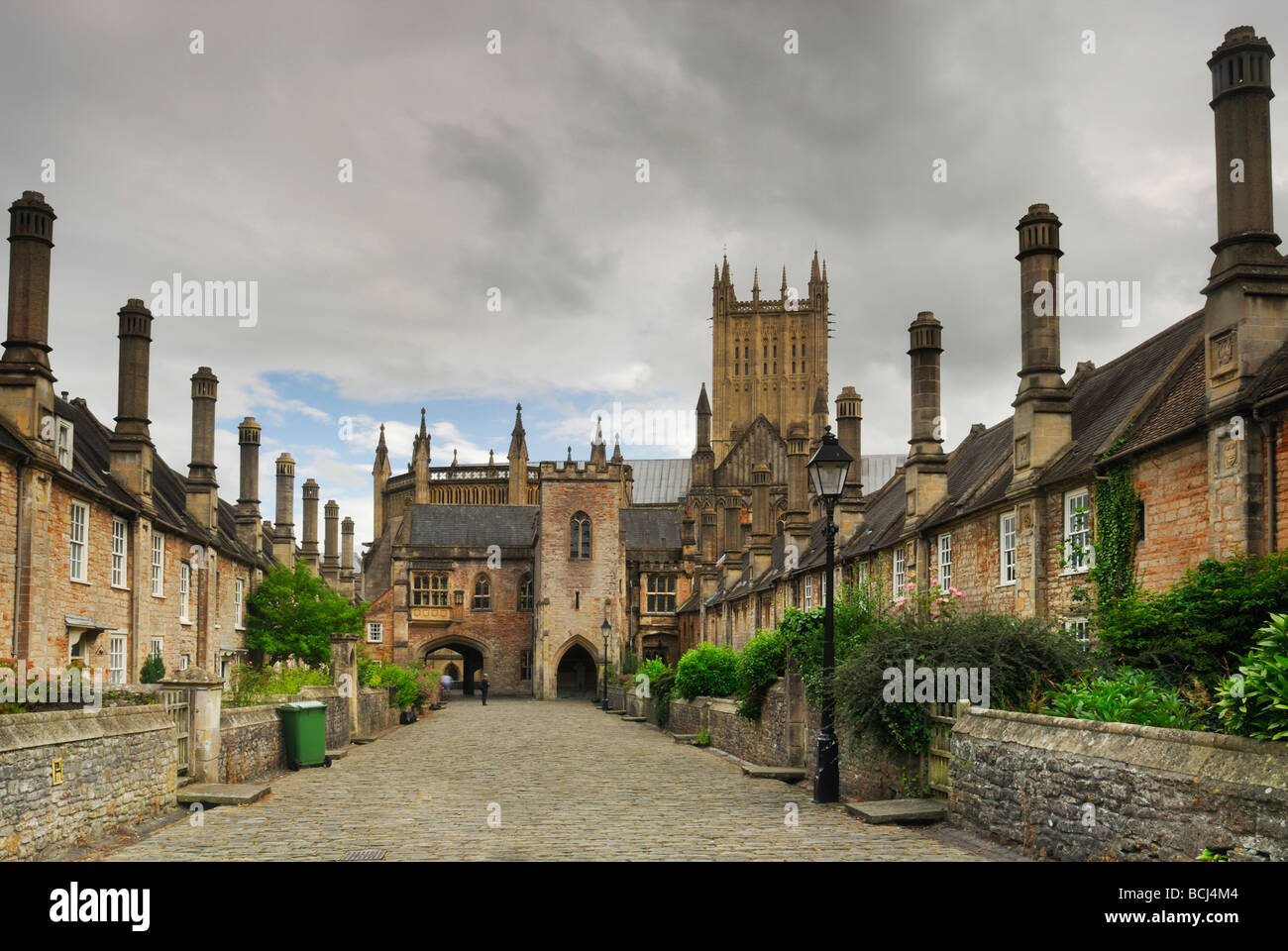 Vicar s Close Medieval Street in Wells Somerset England UK Stock Photo