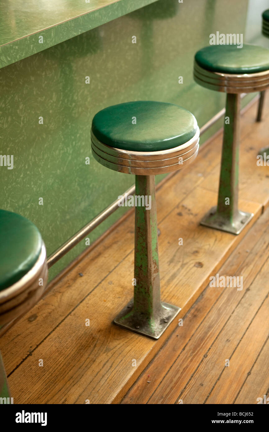 Wooden Bar Chairs In Johannesburg  : To Compliment Your Bar Table, You�lL Need One Or More Stylish Wooden Bar Stools.