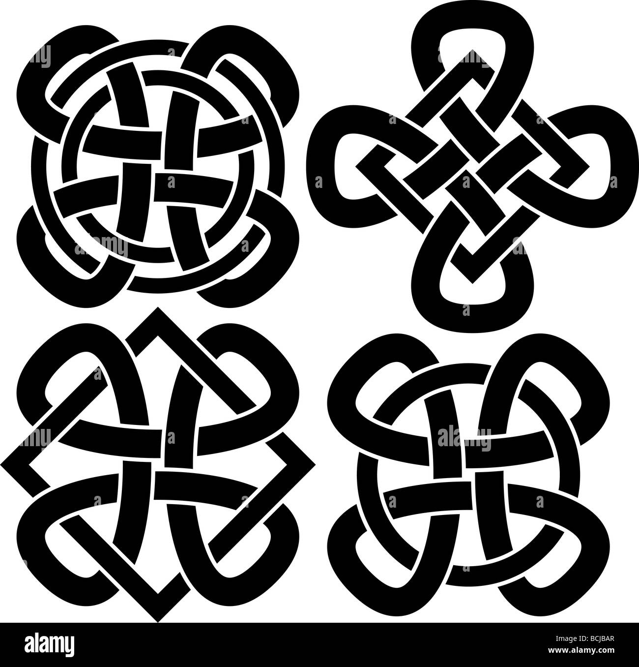 Celtic Love Knot Meaning + 7 Old Designs