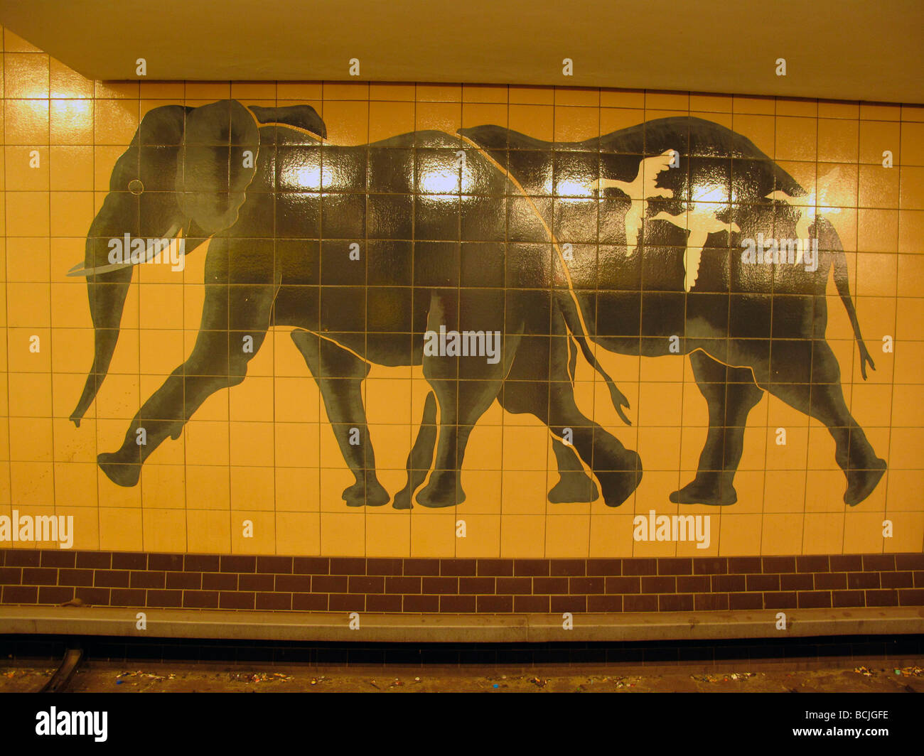 Germany Berlin Zoological garden subway station March 09 Stock Photo