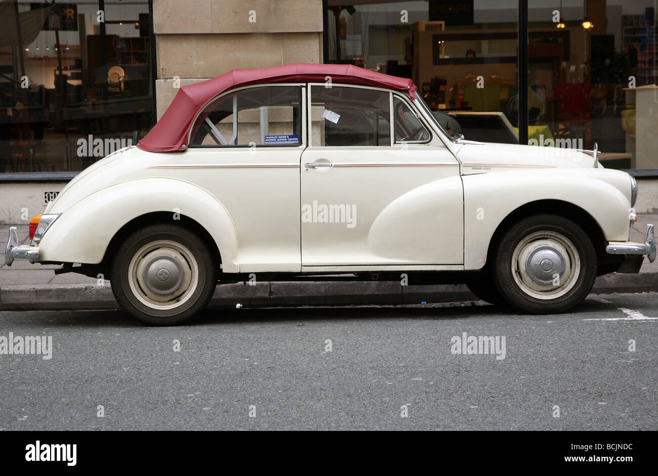 photo 1960 Morris Minor Convertible For Sale https www alamy com stock photo classic 1960s morris minor convertible 24998216 html