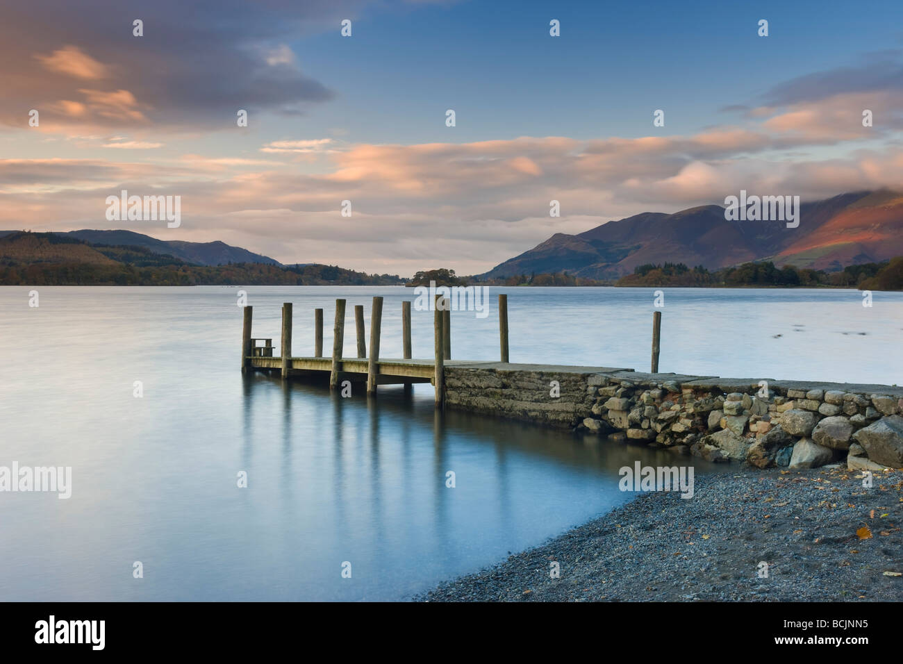 Derwent Water, Lake District National Park, Cumbria, England, UK  - View along wooden jetty at Barrow Bay landing Stock Photo