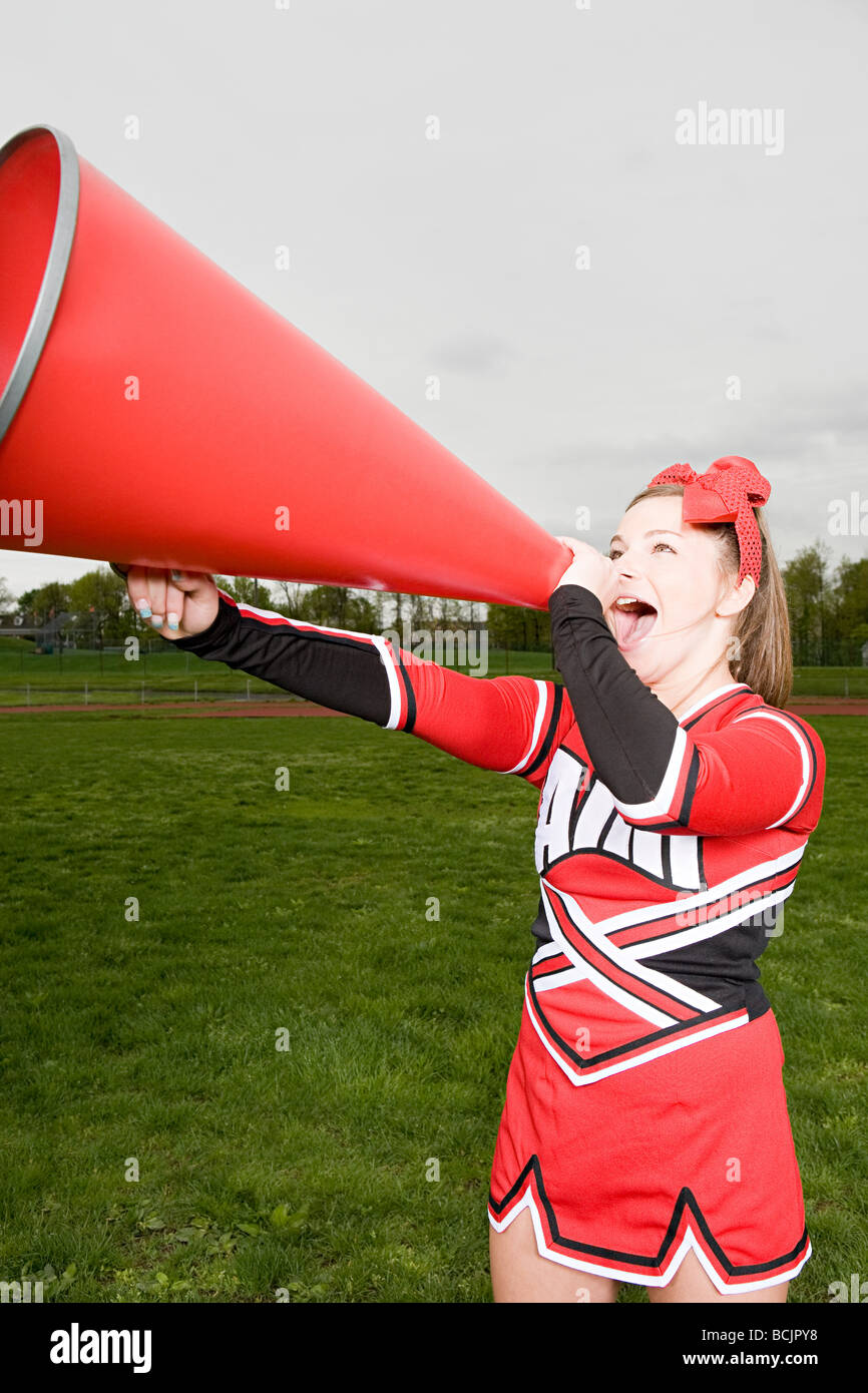 Cheerleading Megaphone and Poms Green and White PNG, Cheerleading, Cheer  Design, Cheer Art, Cheer Blank