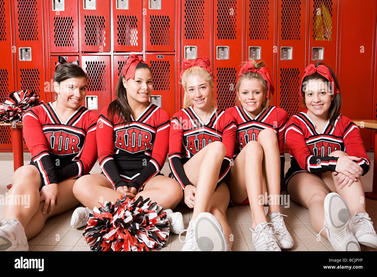 teen cheerleader locker room