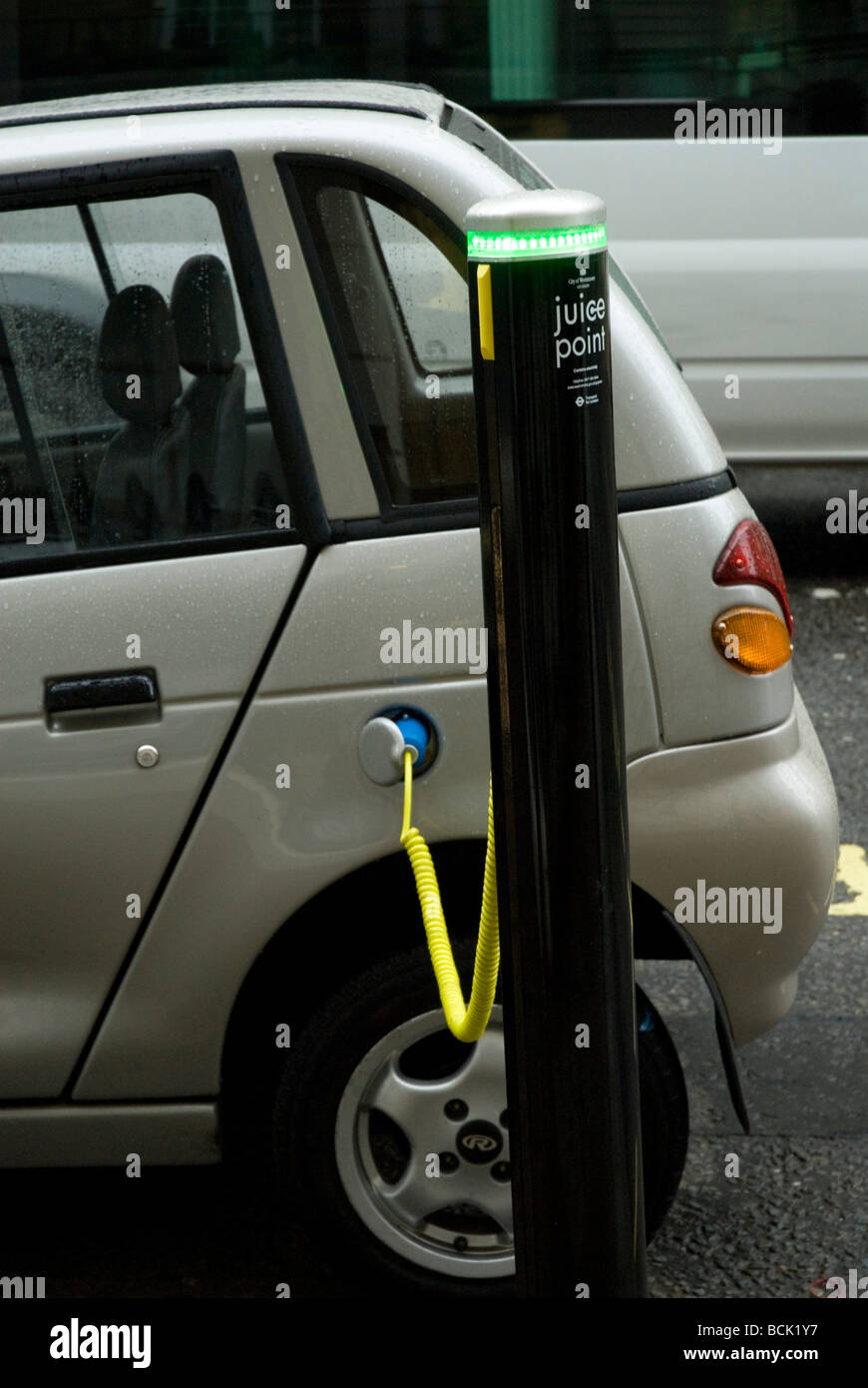 Electric car power point hires stock photography and images Alamy
