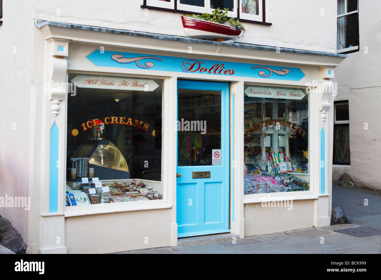 Dollies ice cream and confectionery shop in Robin Hoods Bay near Whitby North Yorkshire Stock Photo