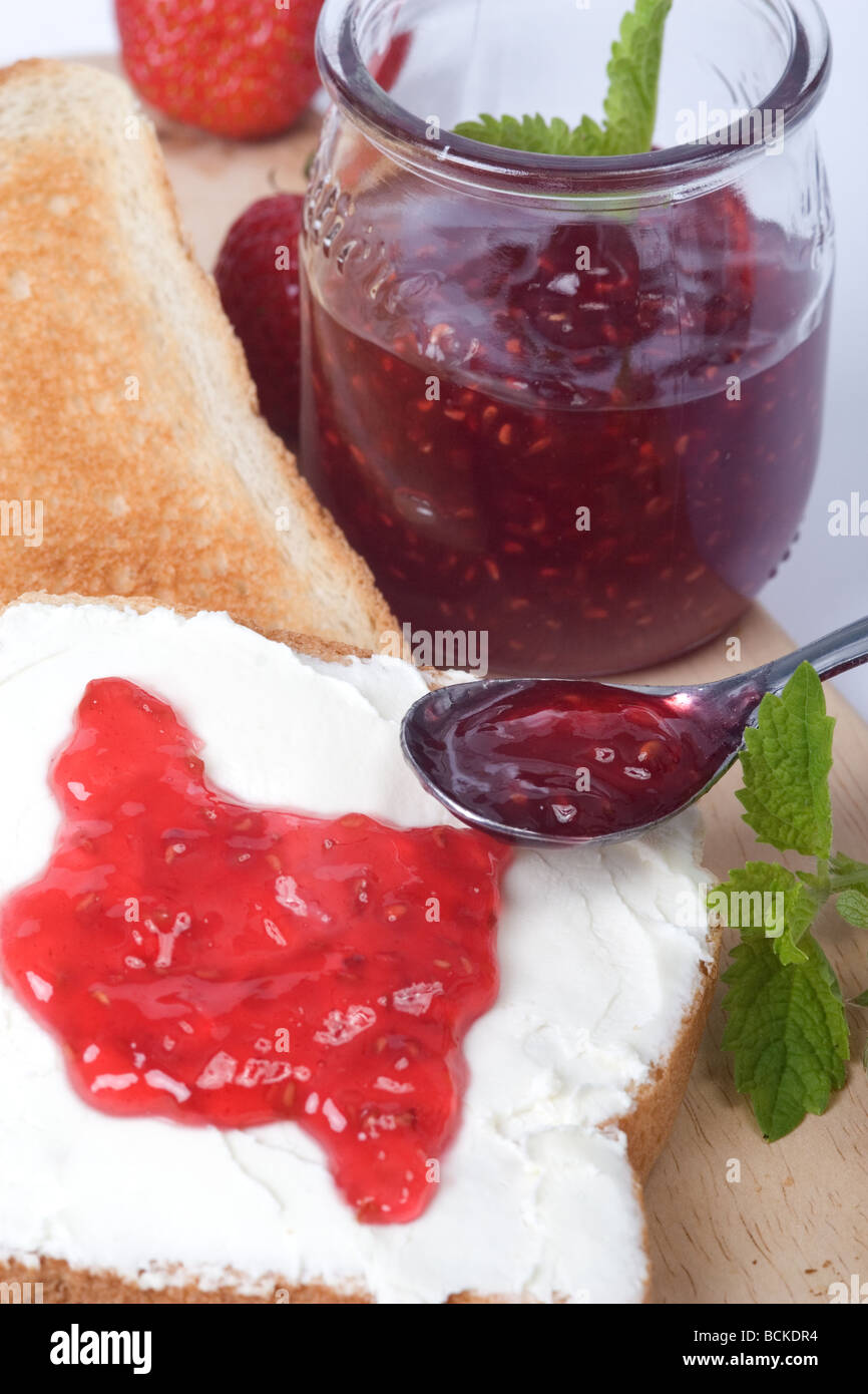 Toast Spoon Toast disc hi-res stock photography and images - Alamy