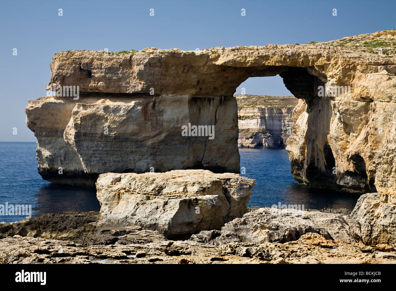 The cliffs and waters of the Azure Window, Tieqa Zerqa,  at Il-Qawra, Inland Sea, Gozo, Malta, EU Stock Photo