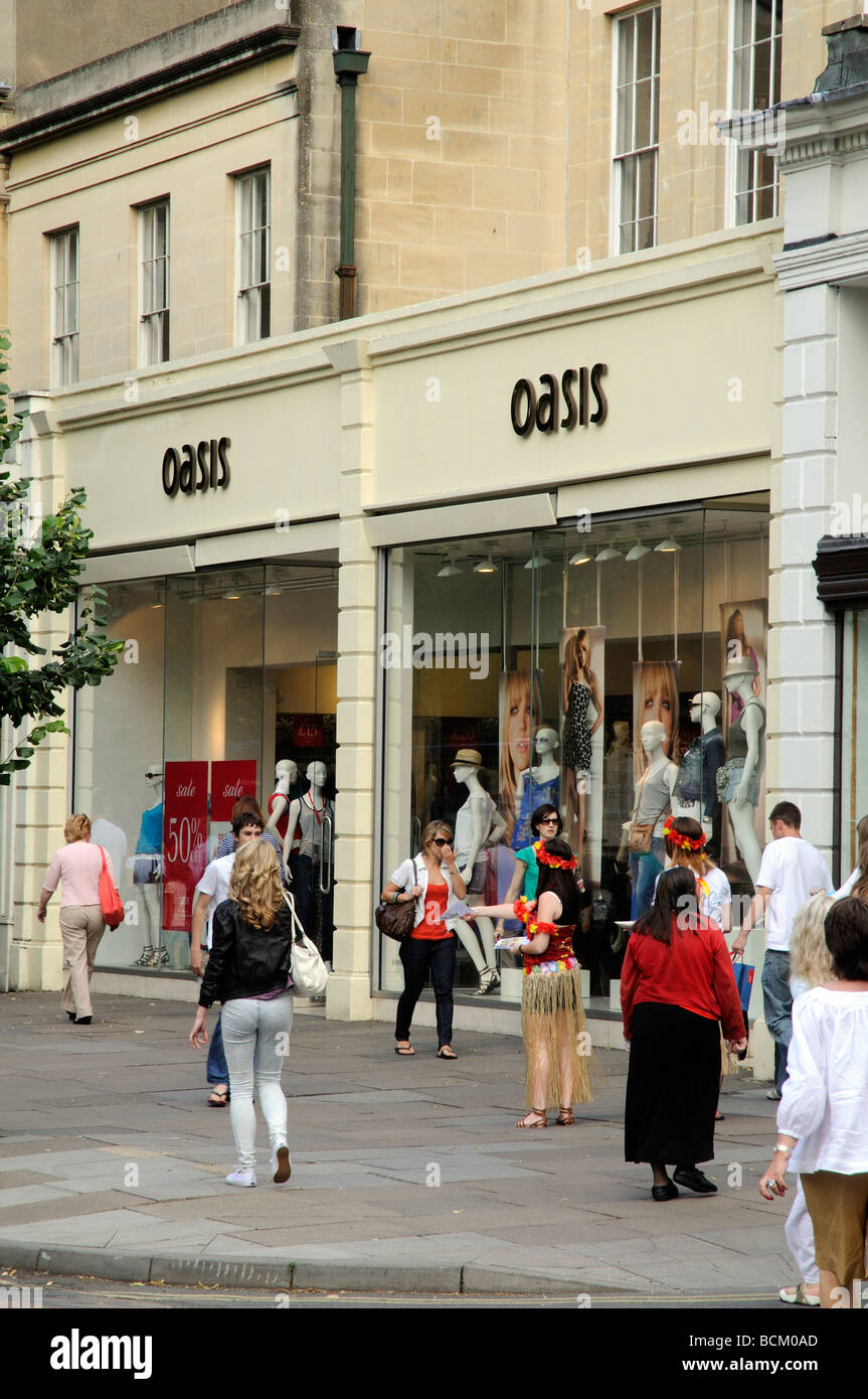 Cheltenham Spa Gloucestershire England UK the Oasis fashion shop in the  town centre Stock Photo - Alamy