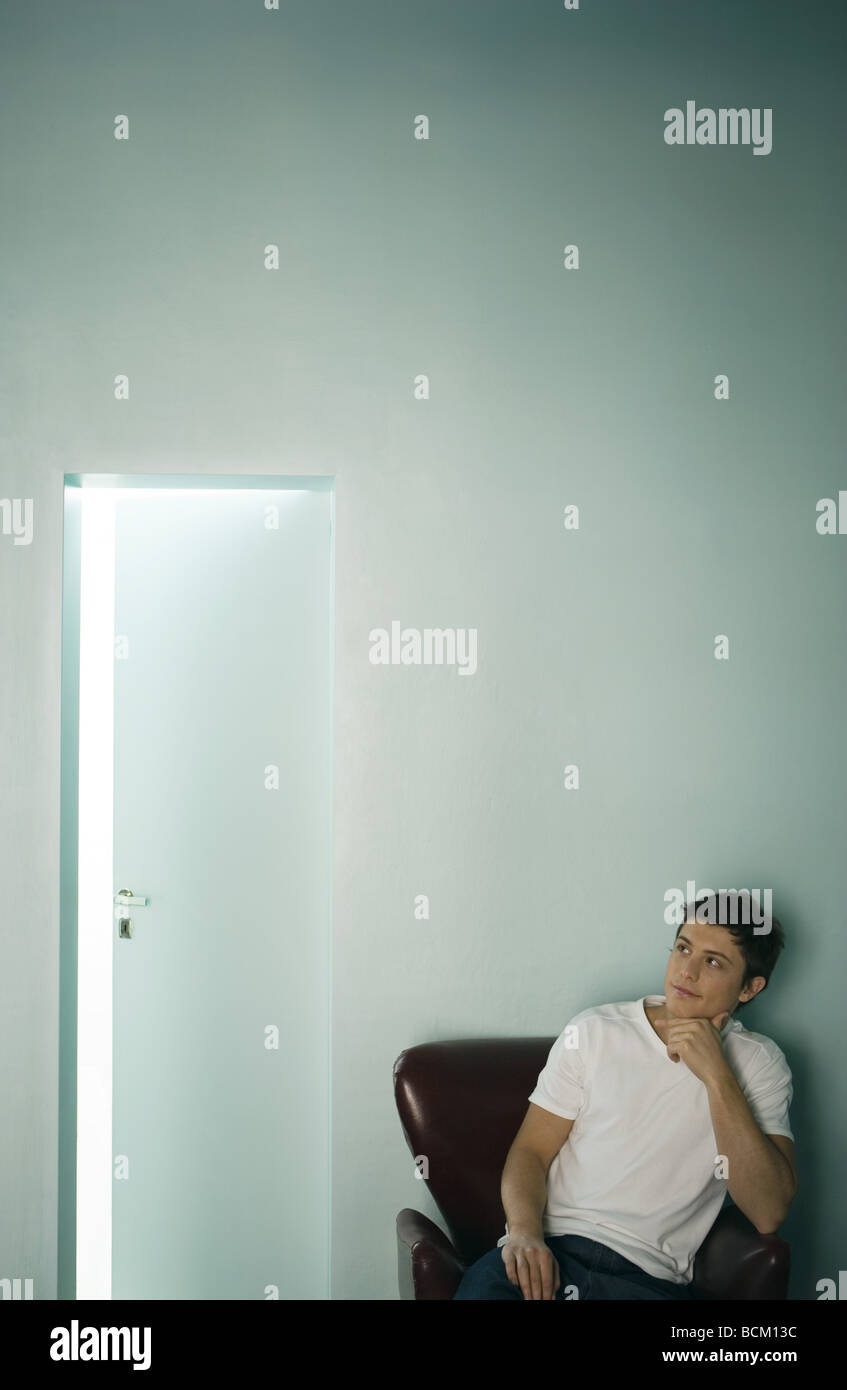 Hand Under Door High Resolution Stock Photography and Images Alamy