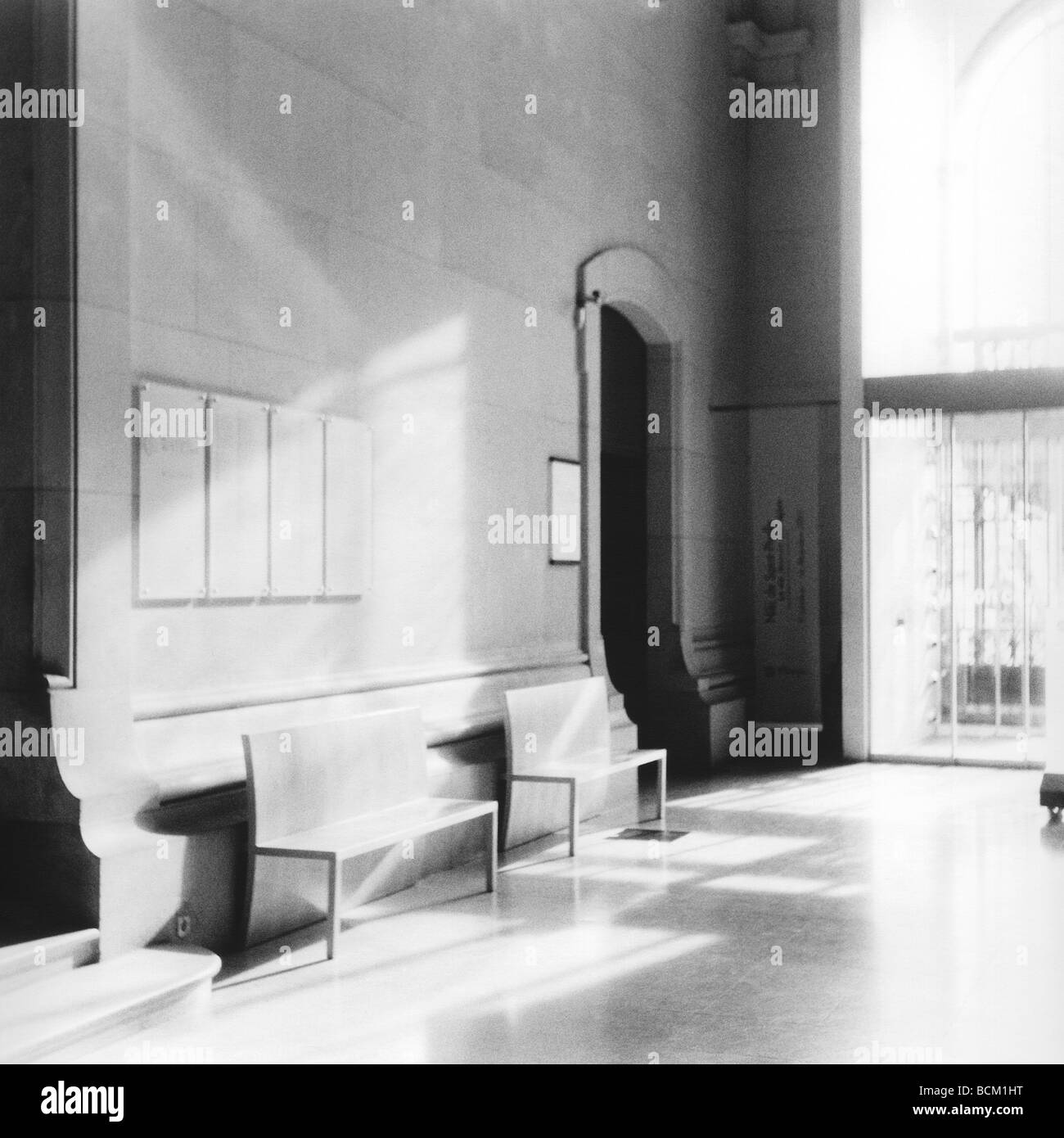 Lobby wall hi-res stock photography and images - Alamy