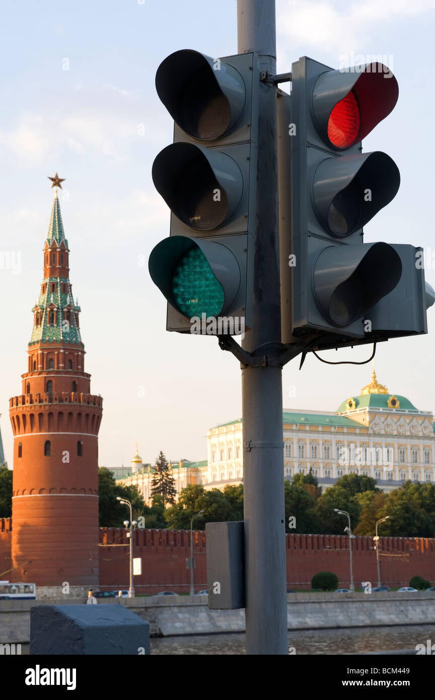 Russian Moscow Kremlin Tower Moscow Kremlin and traffic lights Stock Photo  - Alamy