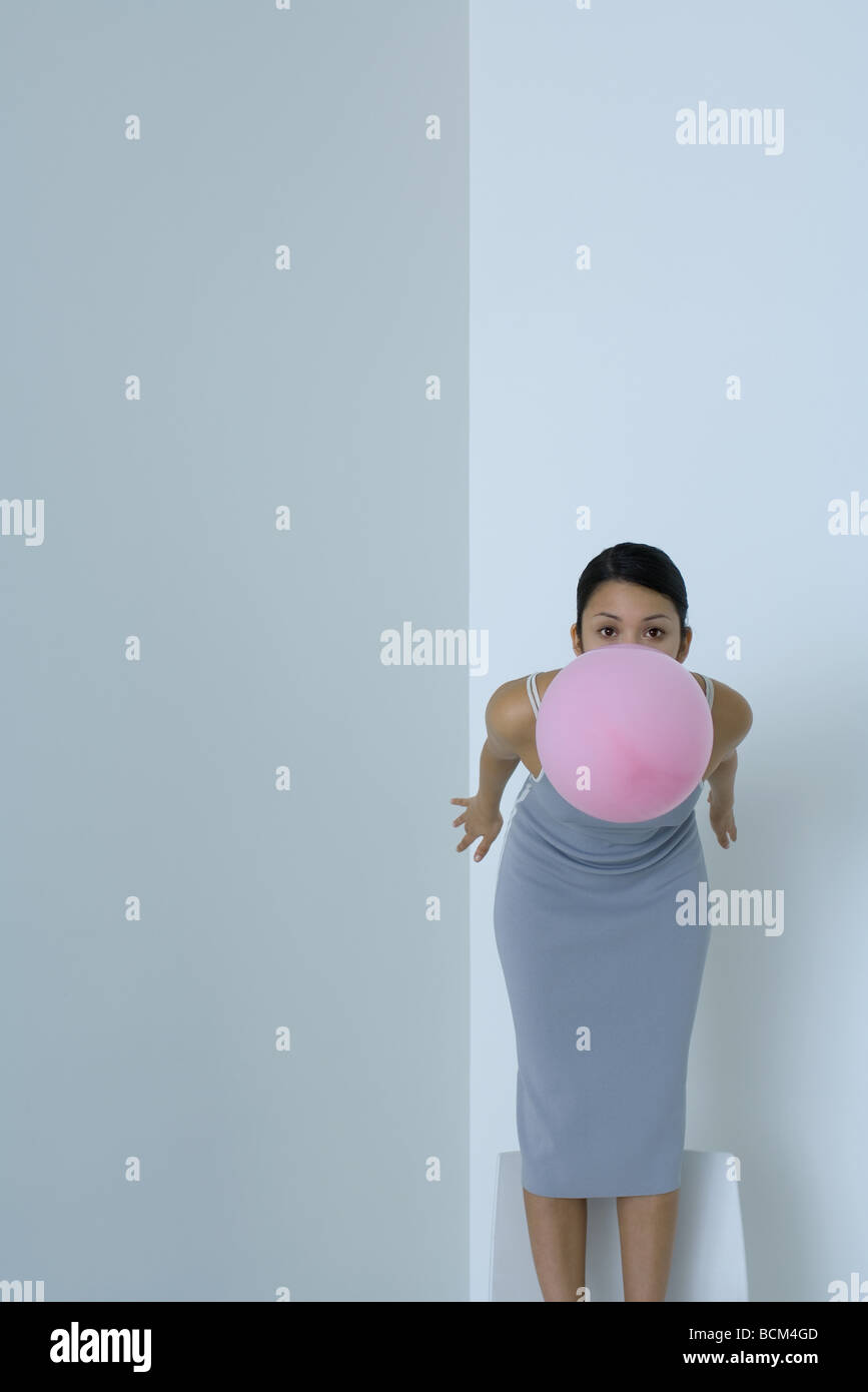 Black woman bending over hi-res stock photography and images - Alamy