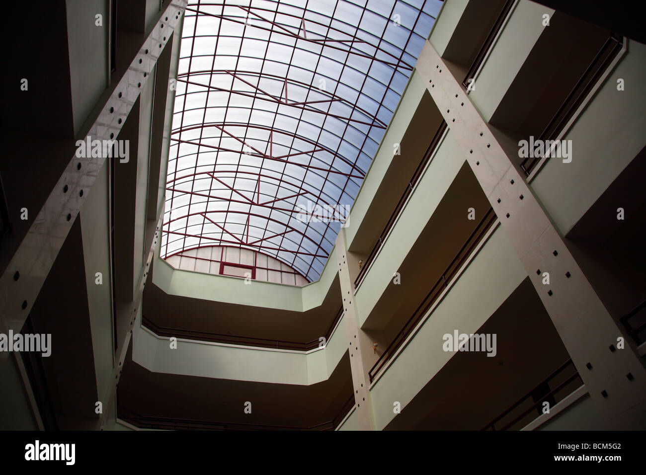 Glass ceiling hi-res stock photography and images - Alamy