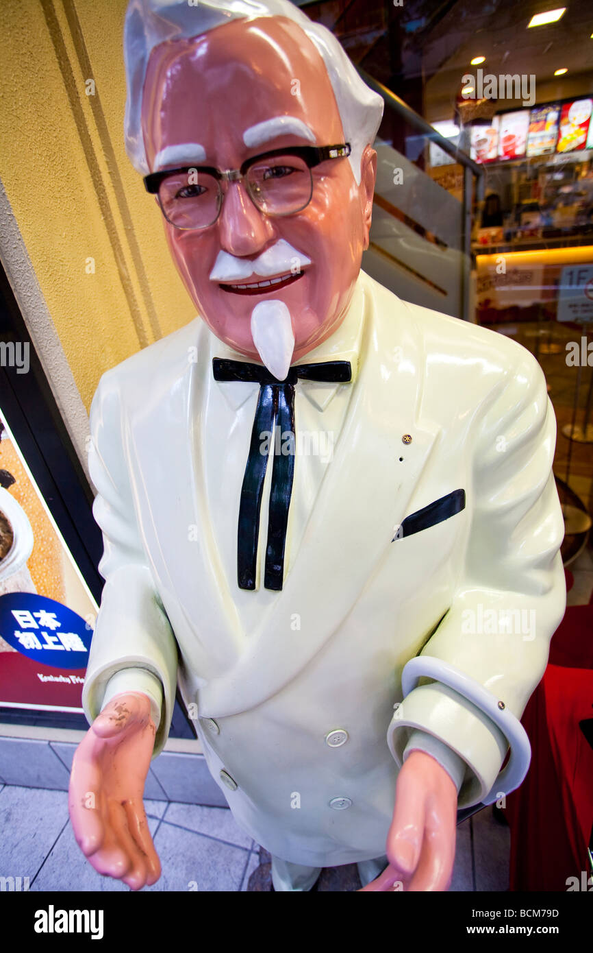 Colonel Sanders Statue At Kentucky Fried Chicken In Tokyo Japan Stock 