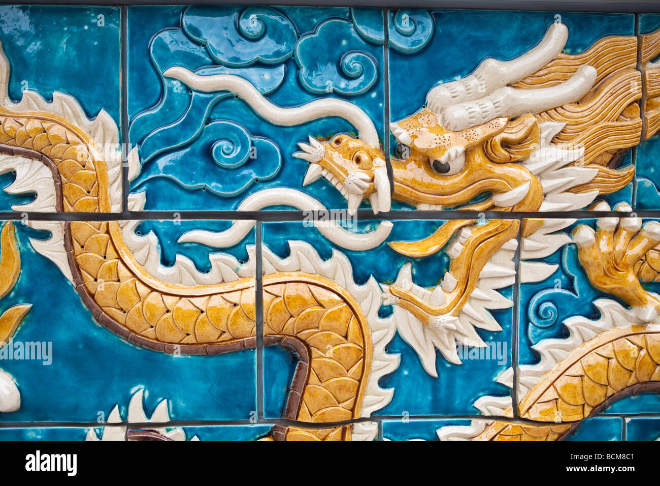 Japan detail dragon hi-res stock photography and images - Alamy