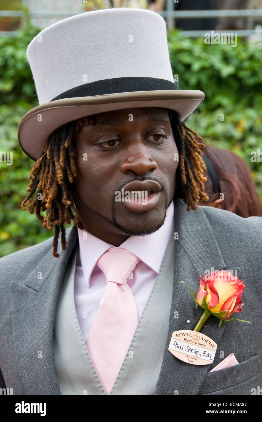 A black man in a top hat and suit at Royal Ascot Horse Races Ladies Day Berkshire England UK Stock Photo Alamy