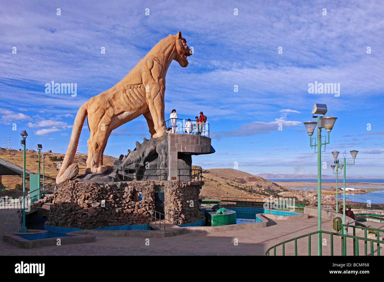 Puma statue at a viewpoint in Puno, Peru Stock Photo - Alamy