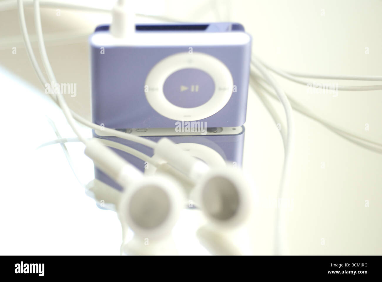 Ipod shuffle earbuds hotsell