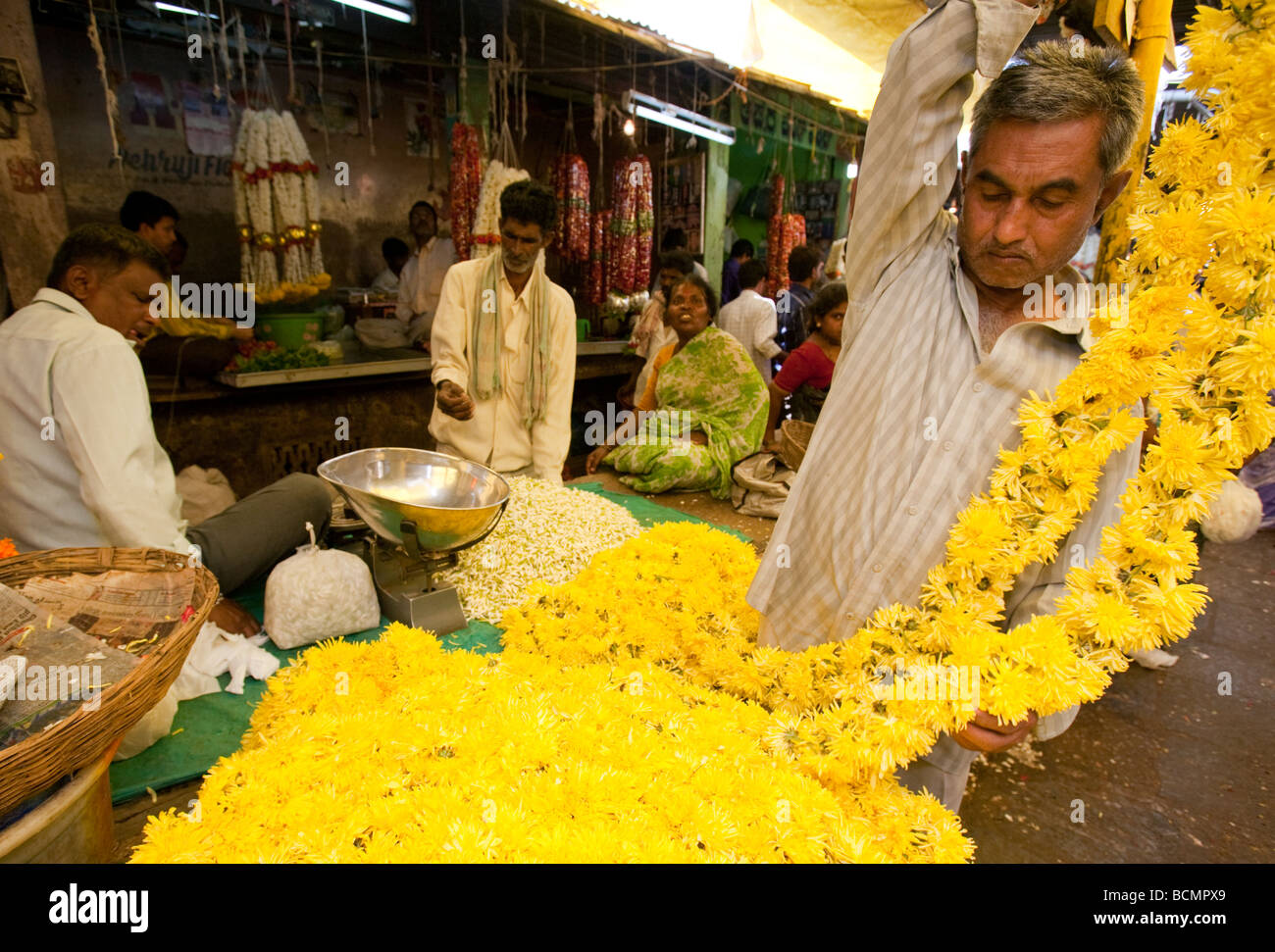 Flower Seller In Devarja Market Mysore Karnataka State India Stock