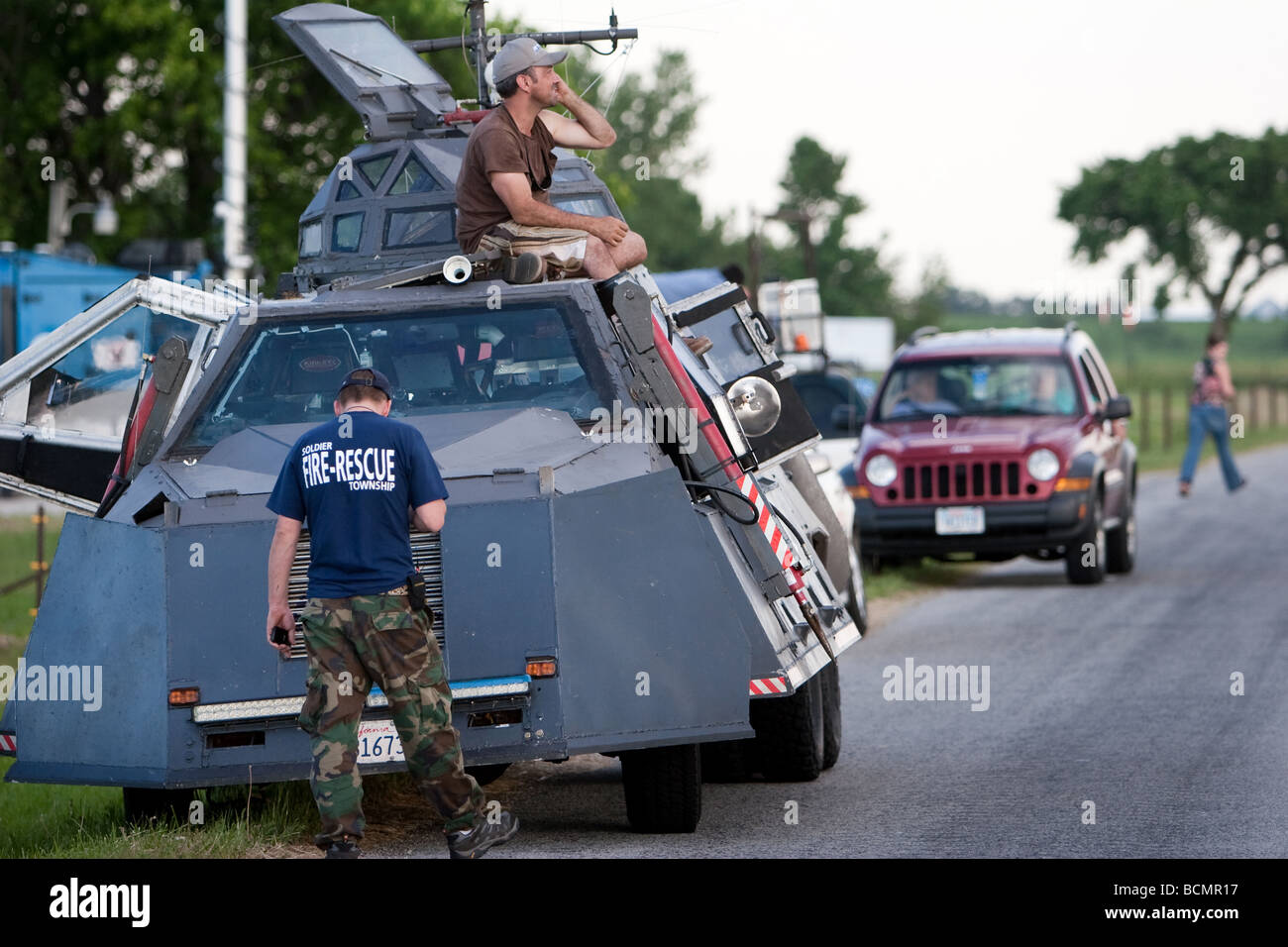 Tiv 2 hi-res stock photography and images - Alamy