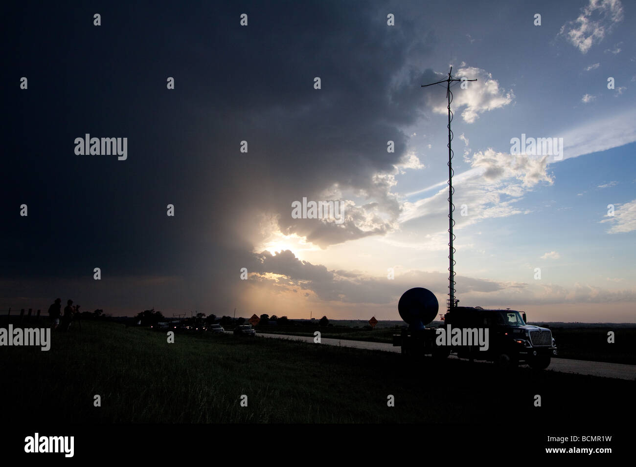 The Doppler on Wheels truck DOW 7 raises its antenna in southwestern Iowa May 31 2009 Stock Photo