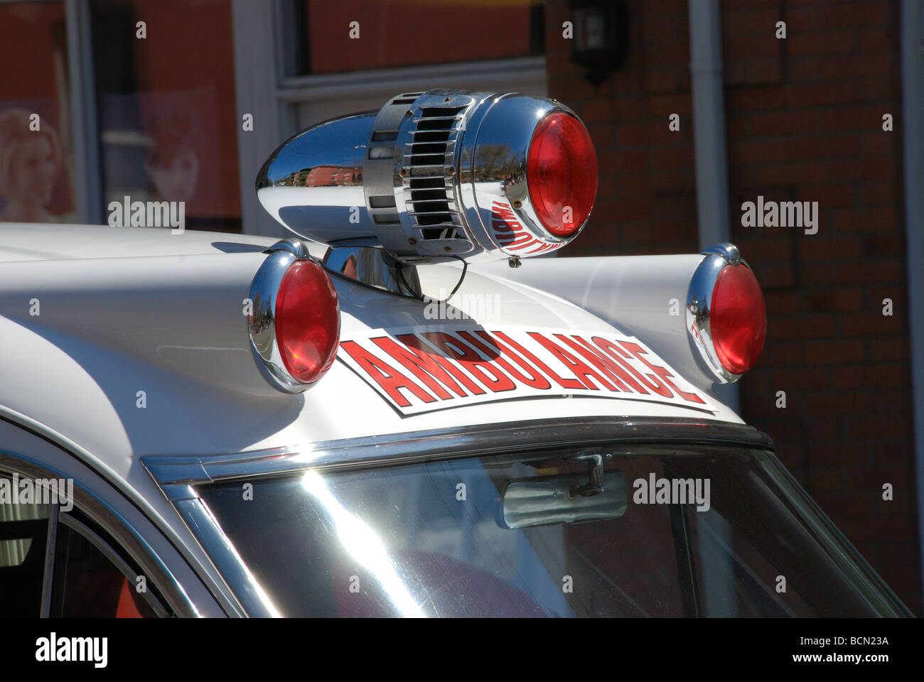 Automotive 2024 emergency lights