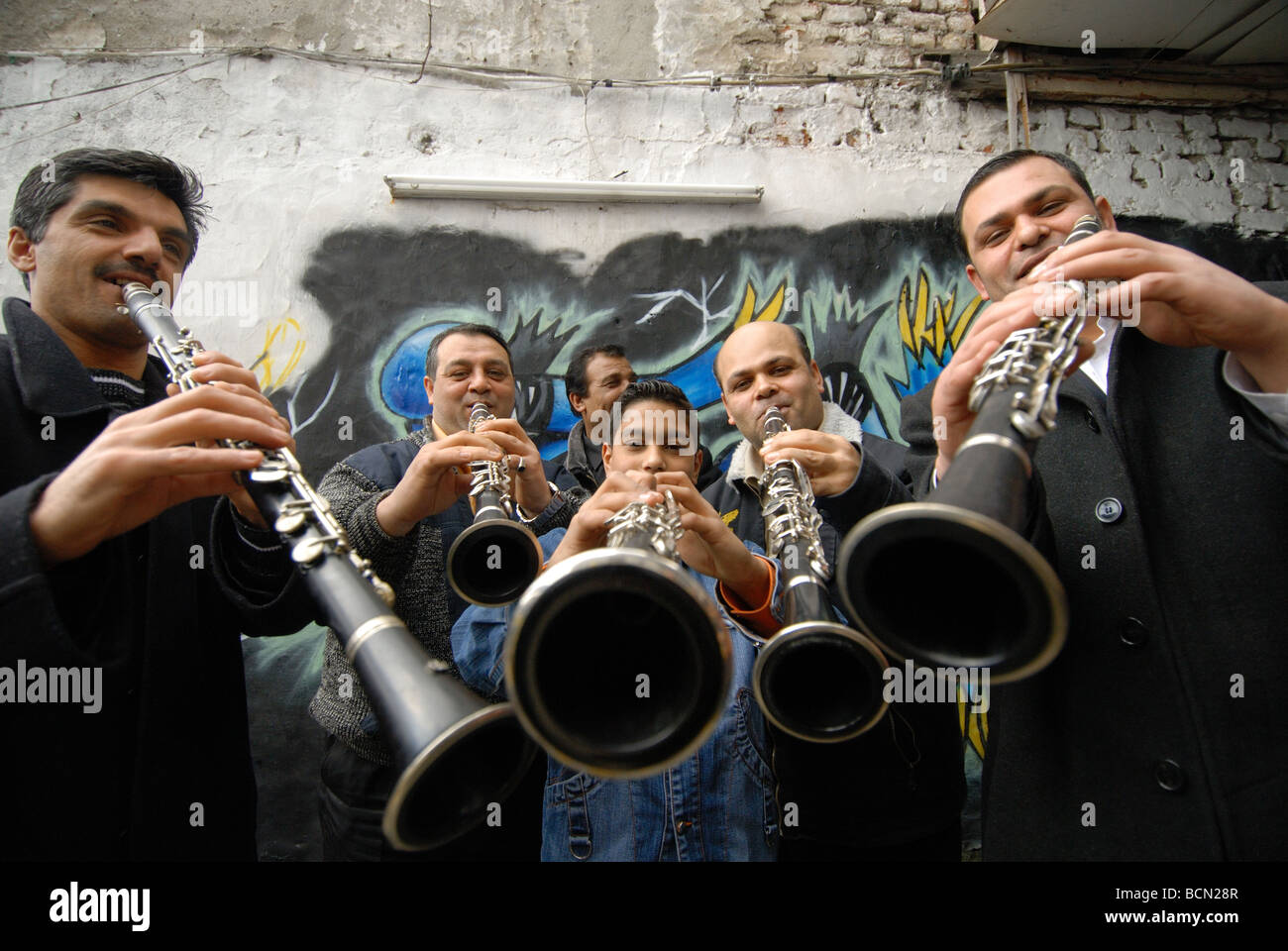 Turkish gypsy clarinetists playing clarinet Stock Photo Alamy