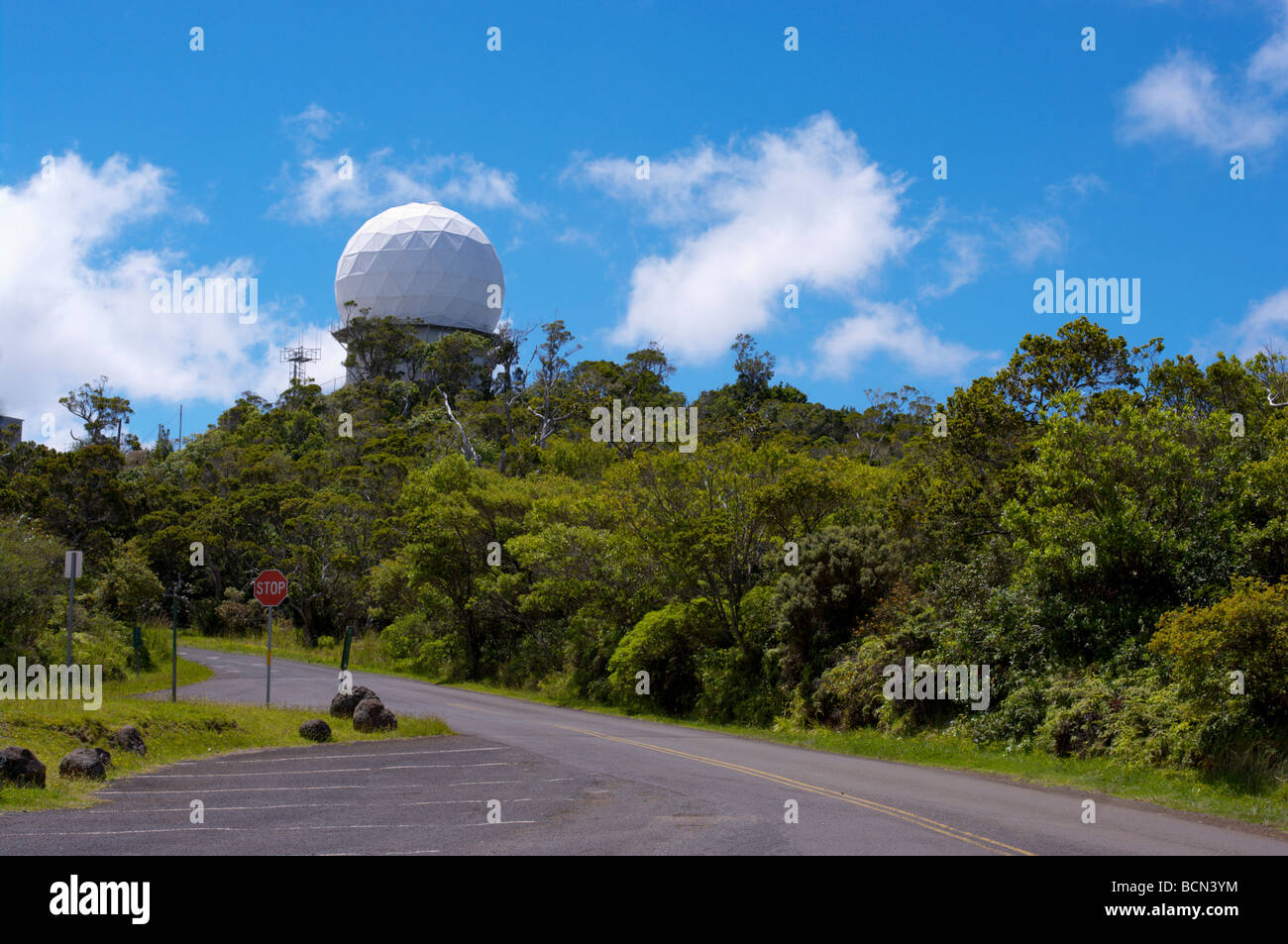 Kokee tracking station hires stock photography and images Alamy