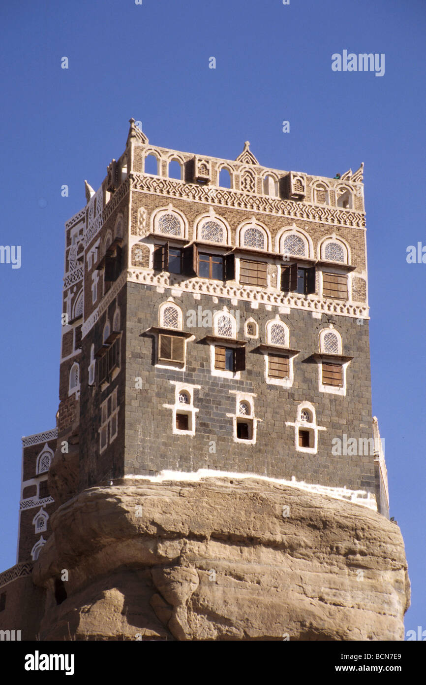 yemen traditional house Stock Photo Alamy