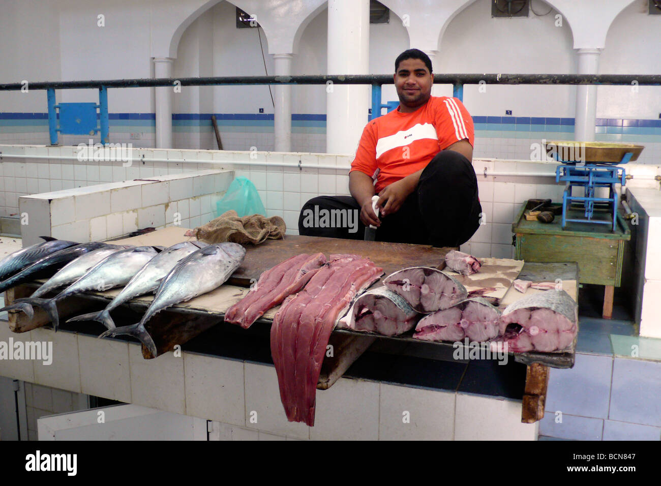 oman fish market nizwa Stock Photo Alamy