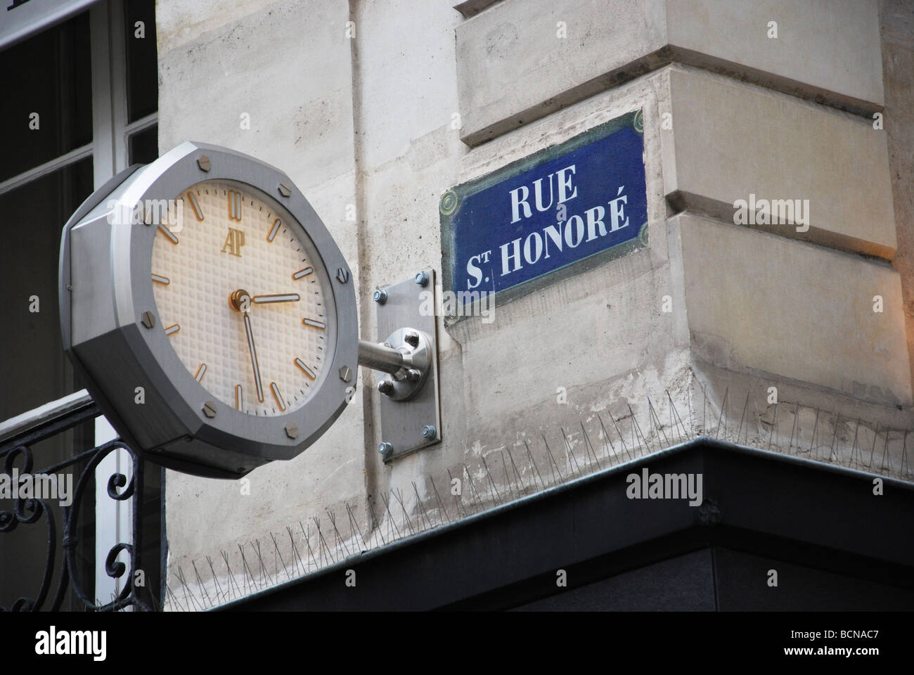 Rue St Honore 8th Arr. Paris France Stock Photo Alamy