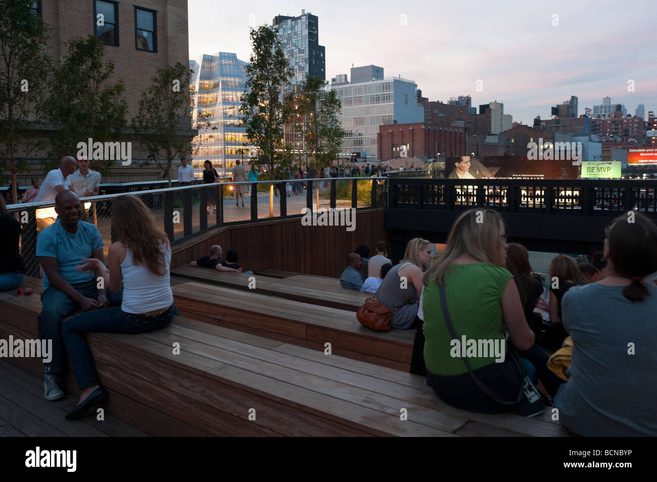 New York NY 15 July 2009 Evening on the High Line Tenth Avenue Square Stock Photo Alamy