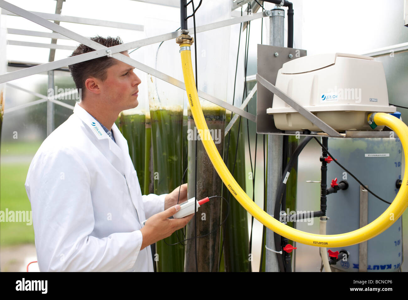 CO2 separation in fossil power plants projekt in research center Juelich Ph value with an analyzer Germany Stock Photo