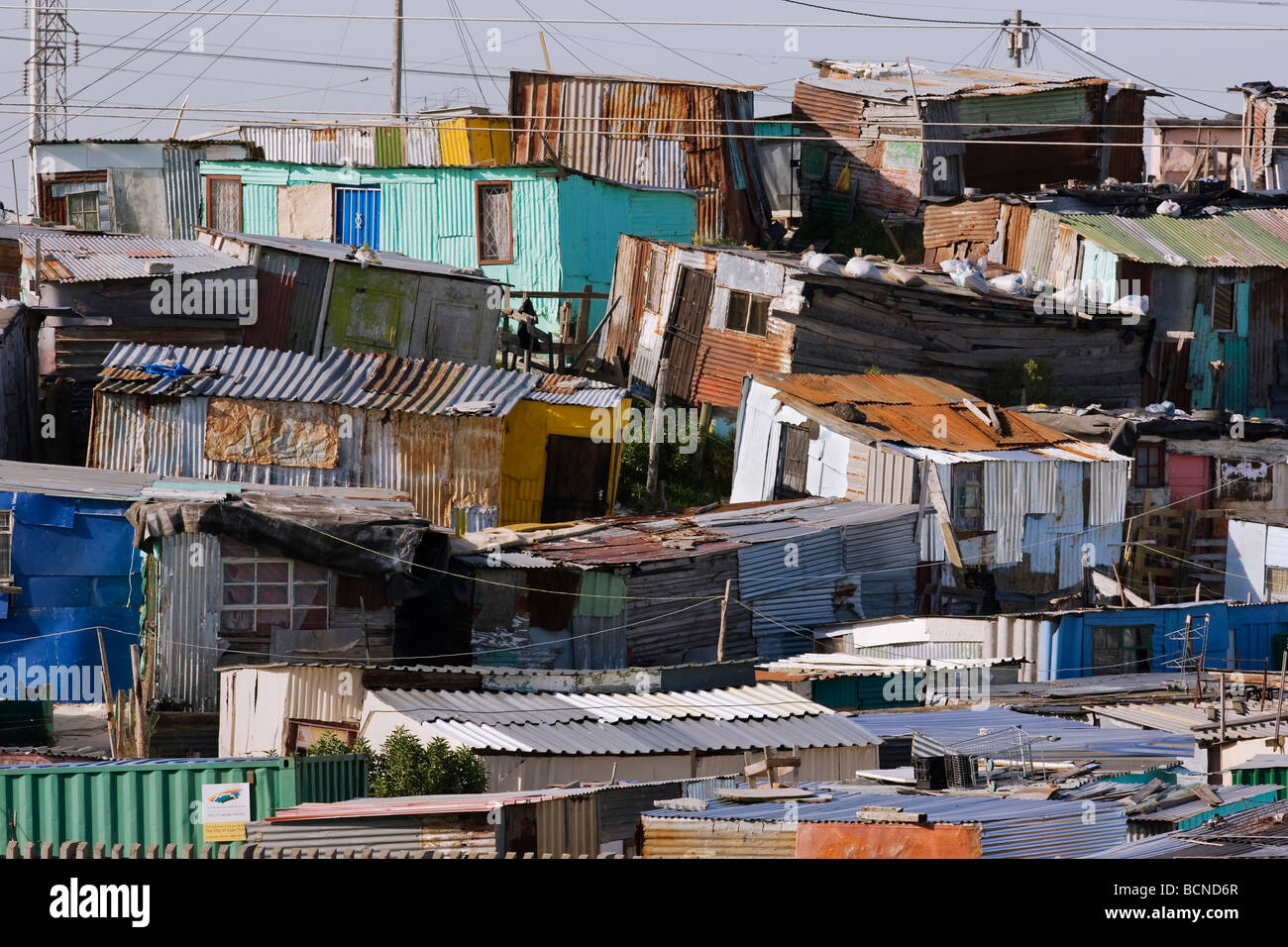 shack housing in rural community in Johannesburg, Gauteng Stock Photo