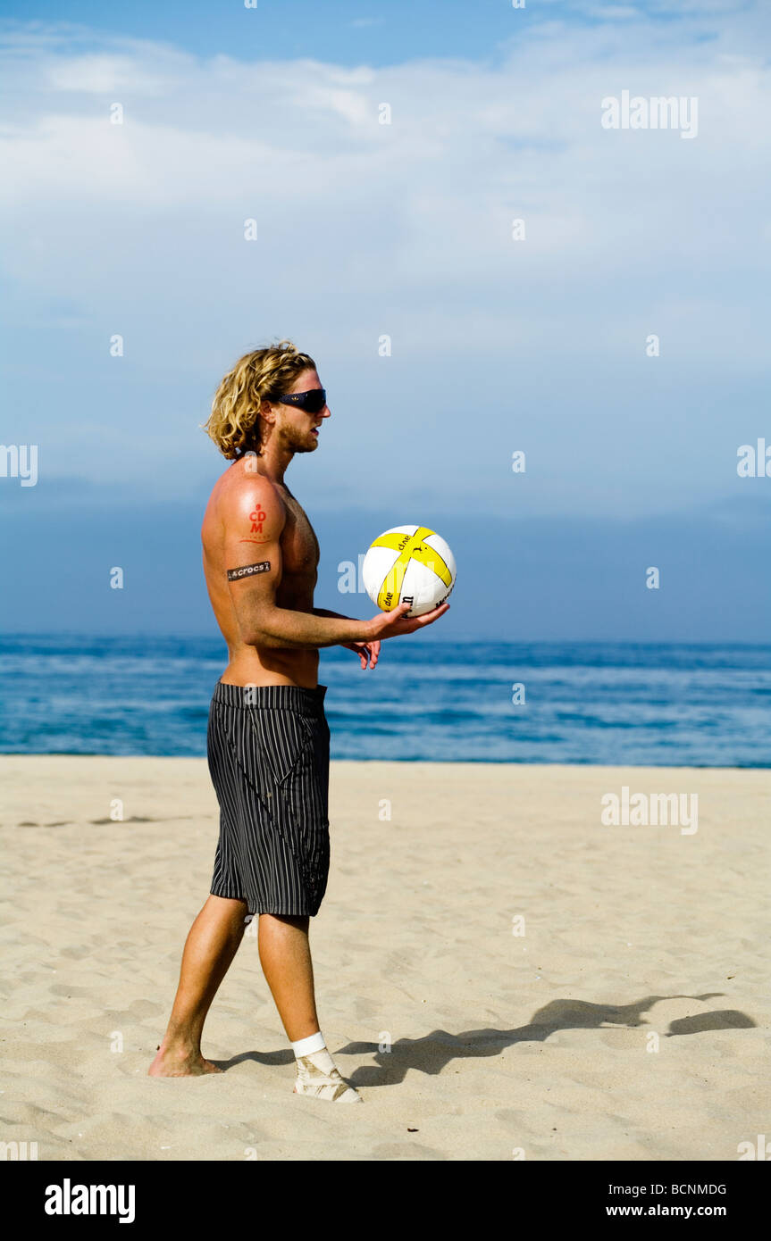 Pro beach volleyball hires stock photography and images Alamy