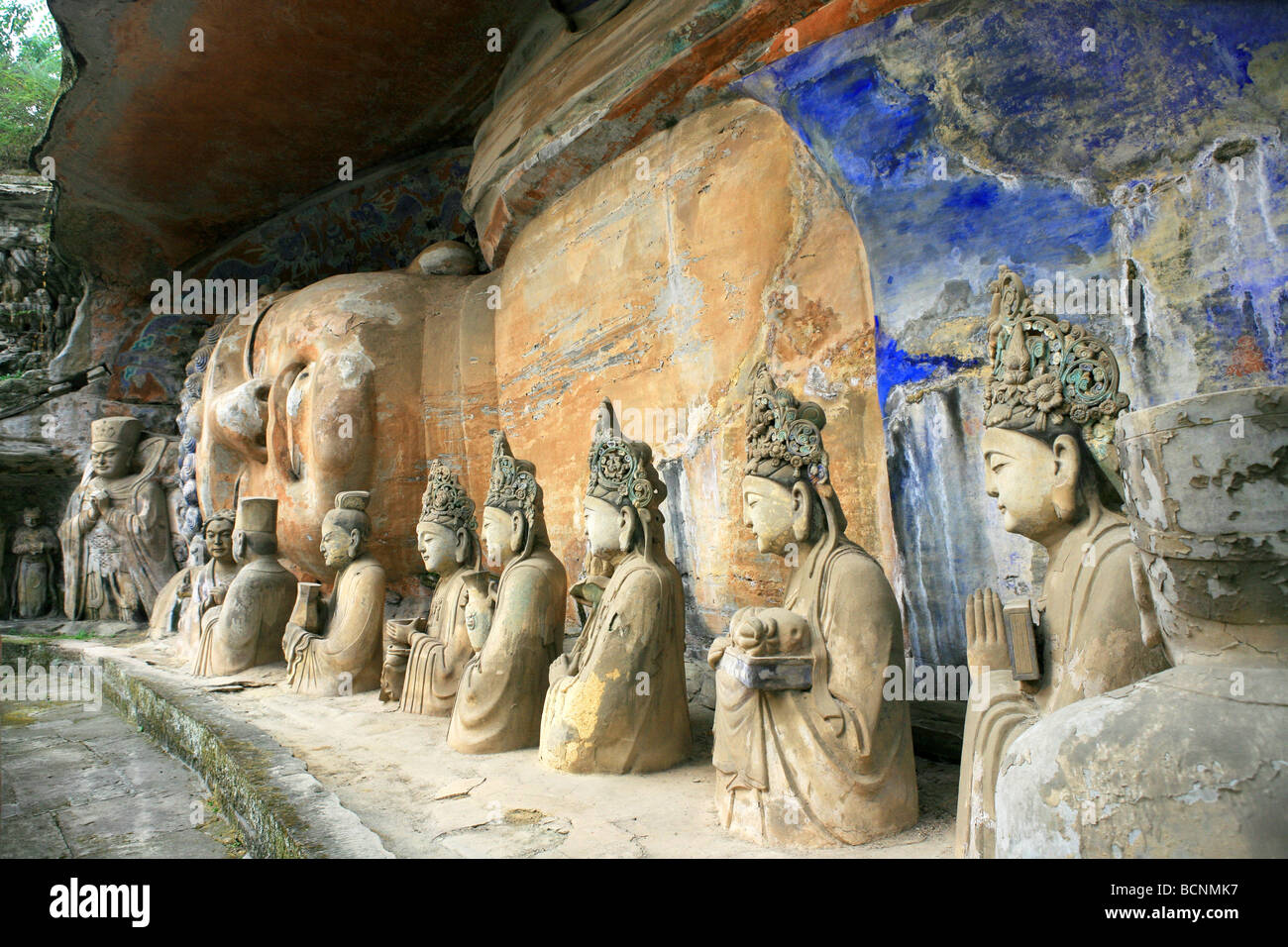 Exquisite detailed carving of disciples of Buddha and the Reclining ...
