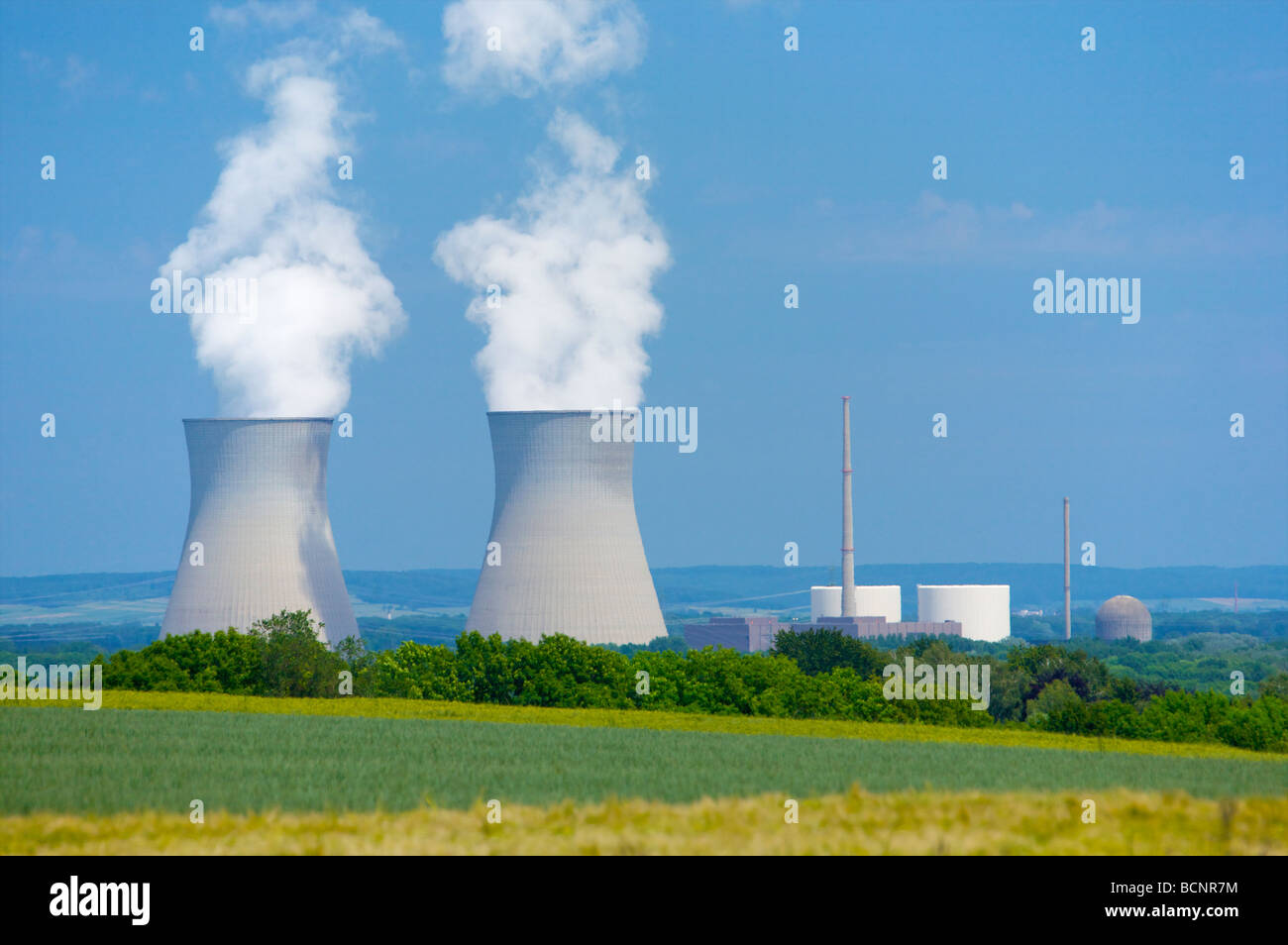 Gundremmingen nuclear power plant in Bavaria, Germany. 2 active BWR reactors. Kernkraftwerk Gundremmingen, Bayern, Deutschland. Stock Photo