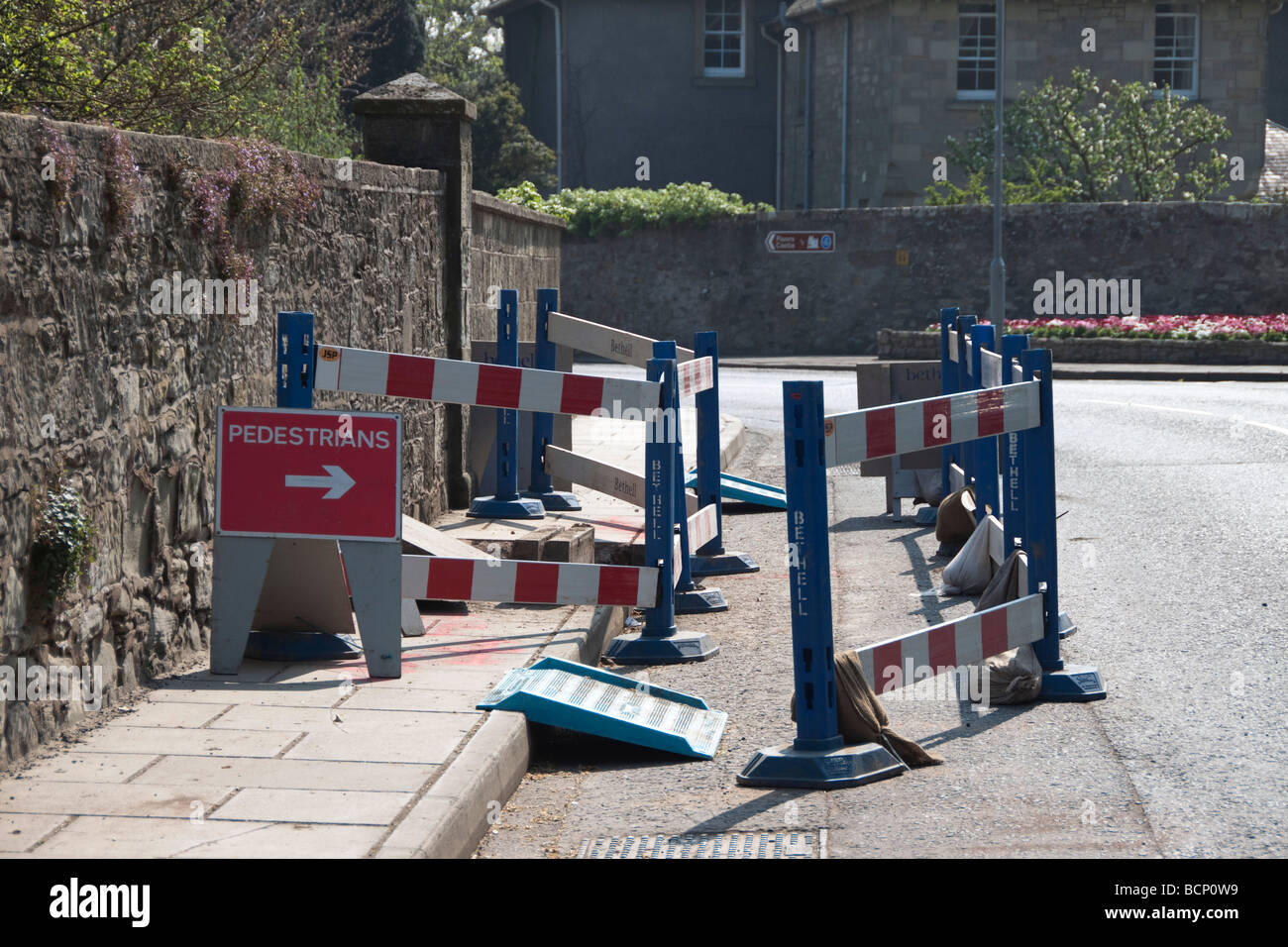 Roadworks pedestrian walkway hi-res stock photography and images - Alamy