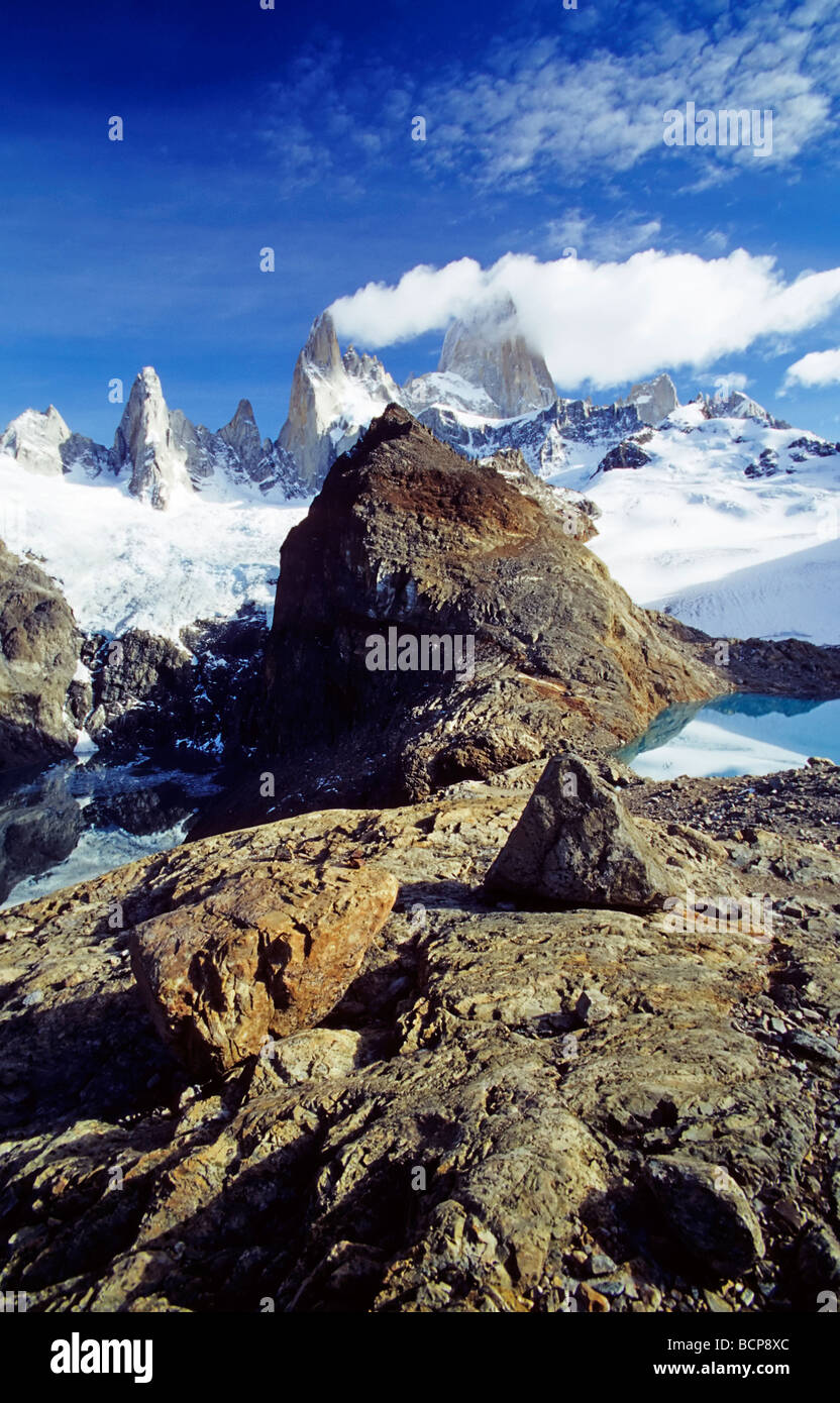 Laguna De Los Tres zum Cerro Fitz Roy Los Glaciares NP Argentinien ...