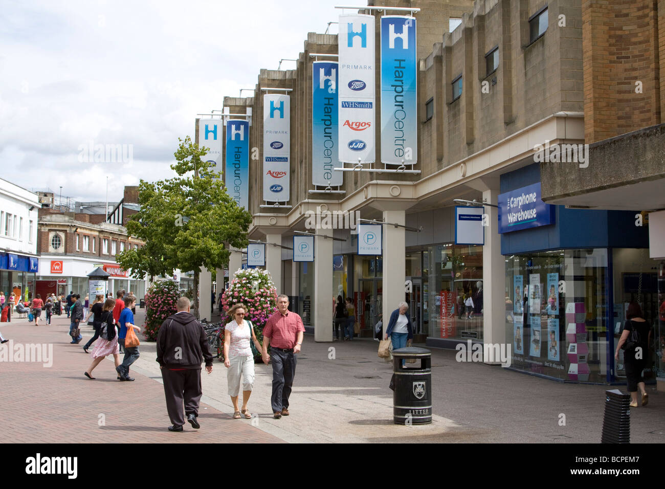 Bedford Town Centre High Street Bedfordshire England Uk Gb Stock Photo Bedford Town Centre High Street Bedfordshire England Uk Gb Stock Photo