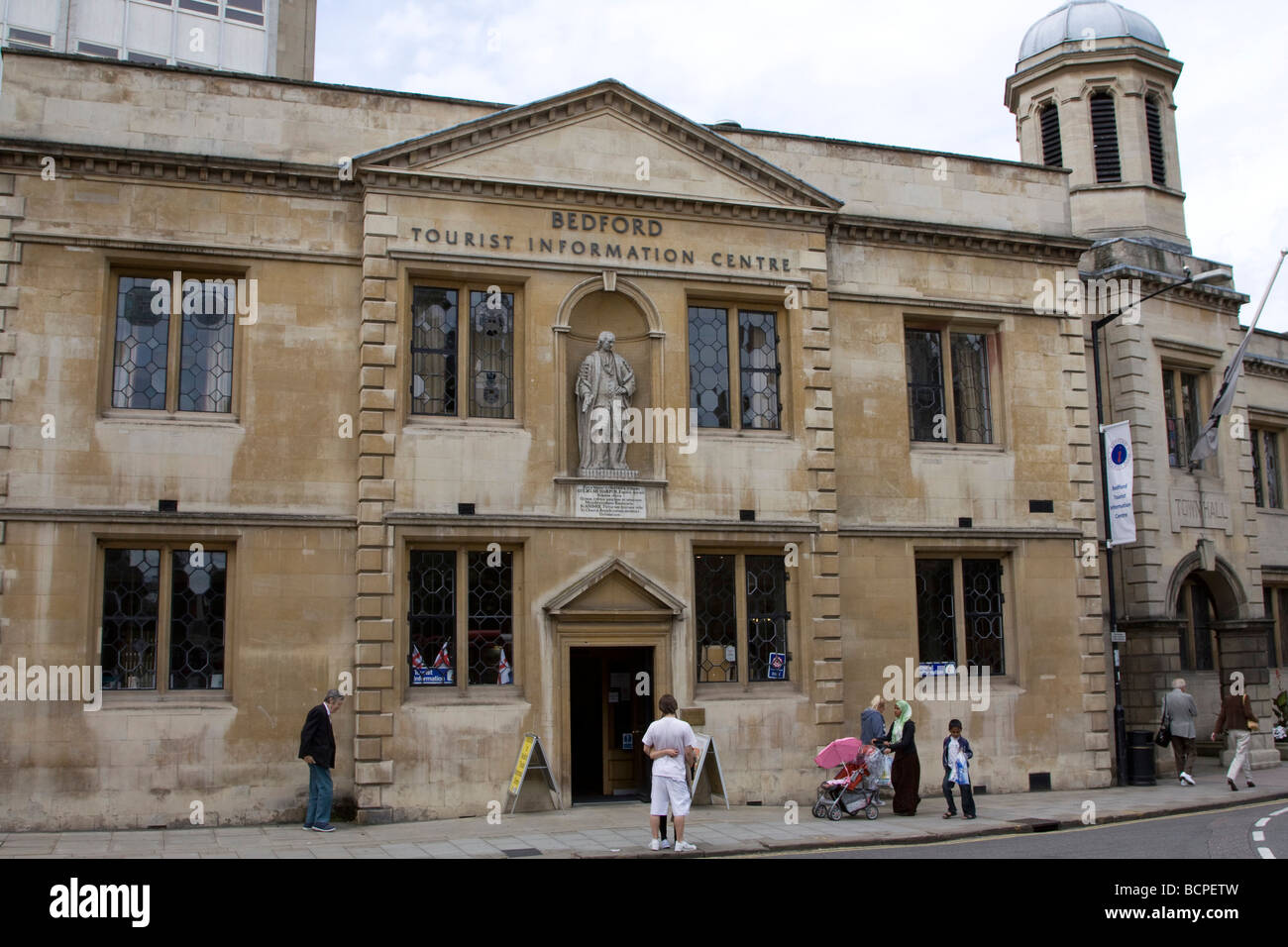 Bedford town centre high street  Bedfordshire england uk gb Stock Photo