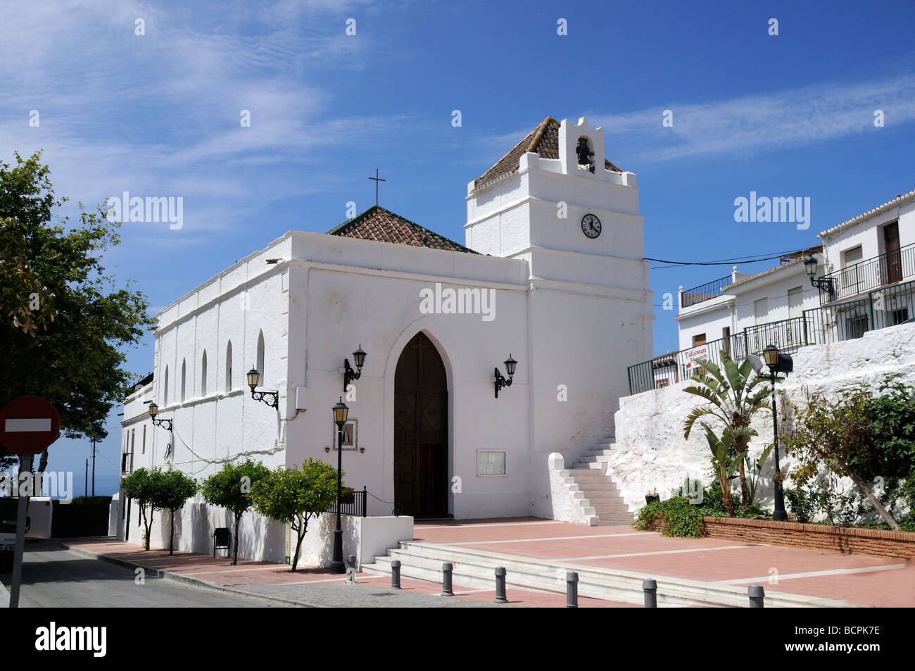 Iglesia de Nuestra Séñora de las Maravillas in the lovely village of Maro is part of Nerja on the Costa del Sol Stock Photo - Alamy Iglesia de Nuestra Séñora de las Maravillas in the lovely village of Maro is part of Nerja on the Costa del Sol Stock Photo - Alamy