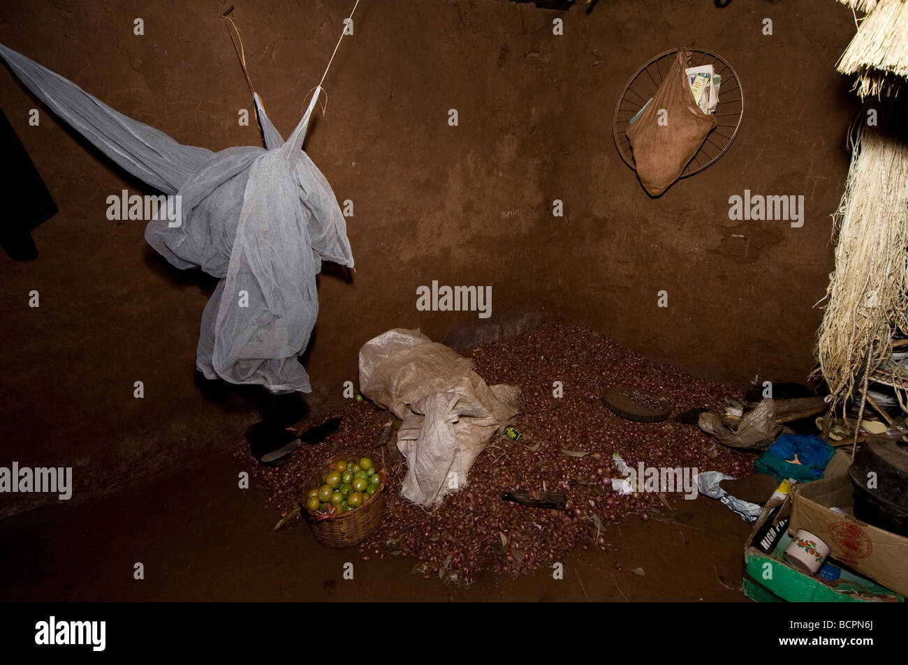 Mosquito nets hires stock photography and images Alamy