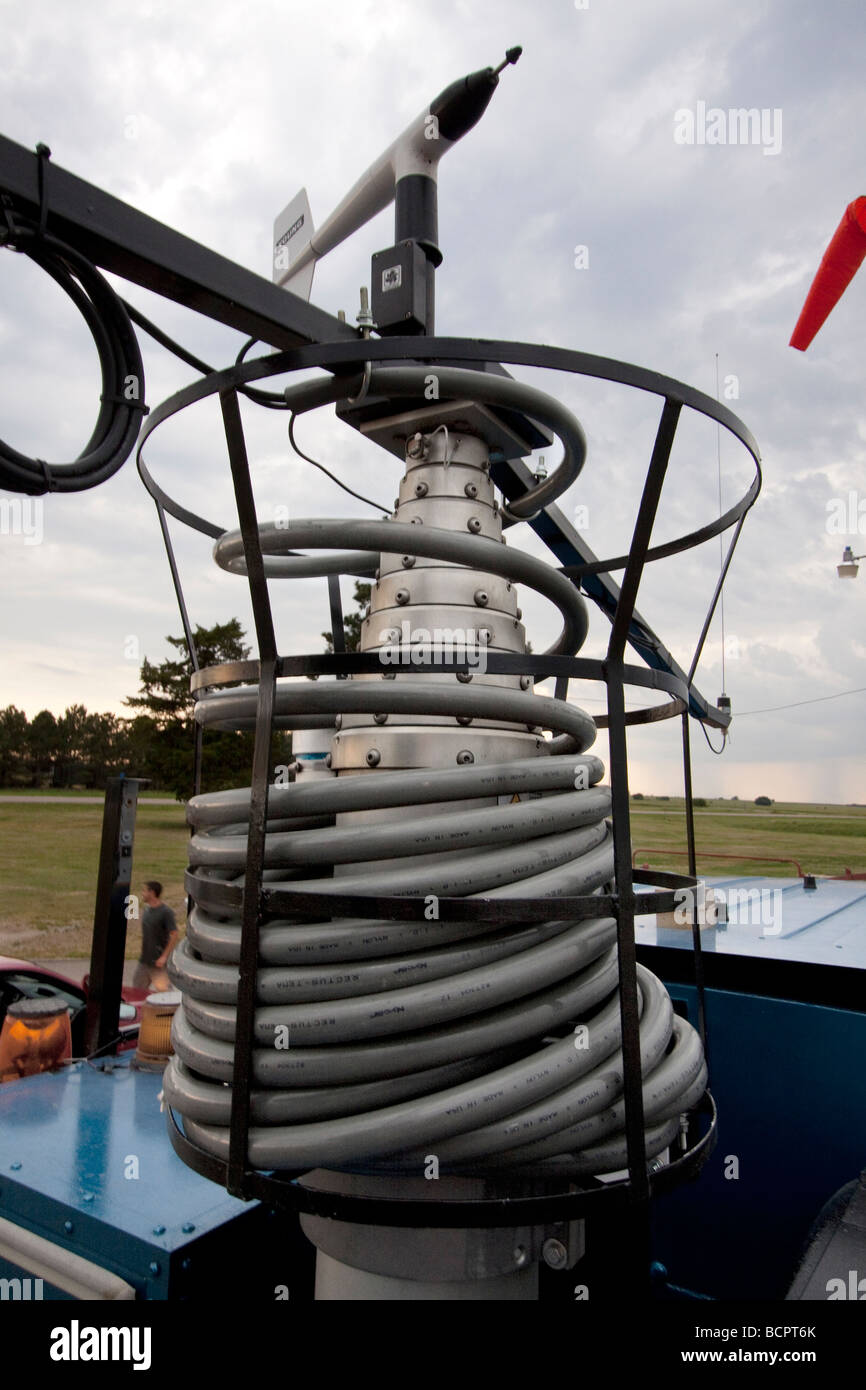 Weather instrumentation and a retracted mobile repeater anennta atop the Doppler on Wheels