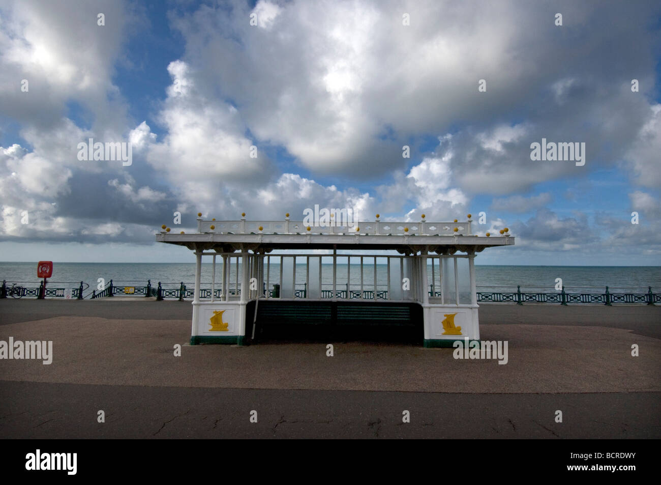 Hove seafront hires stock photography and images Alamy