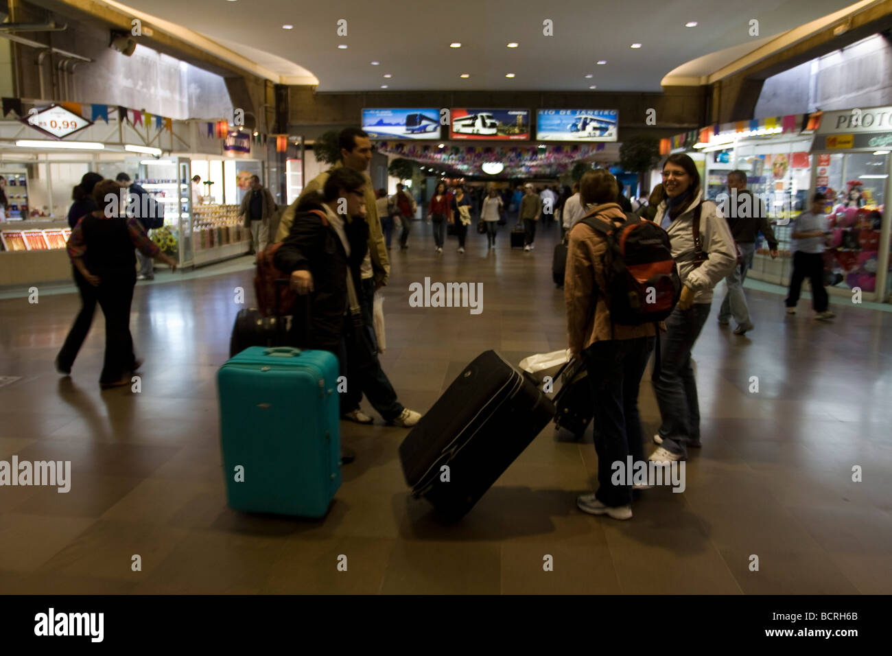 Tiête Bus terminal Stock Photo - Alamy