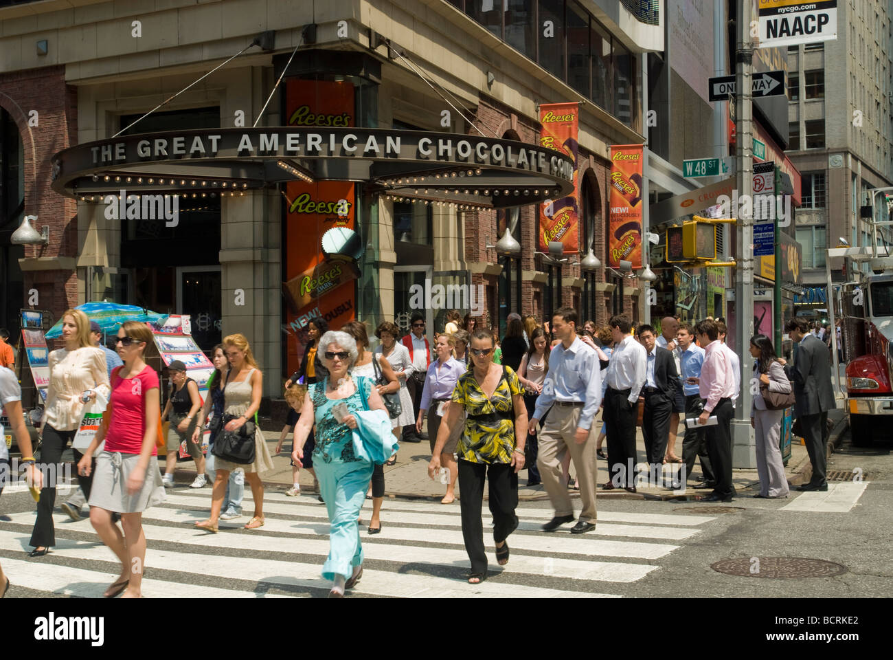The Hersheys Candy Retail Store In Times Square Stock Photo Alamy