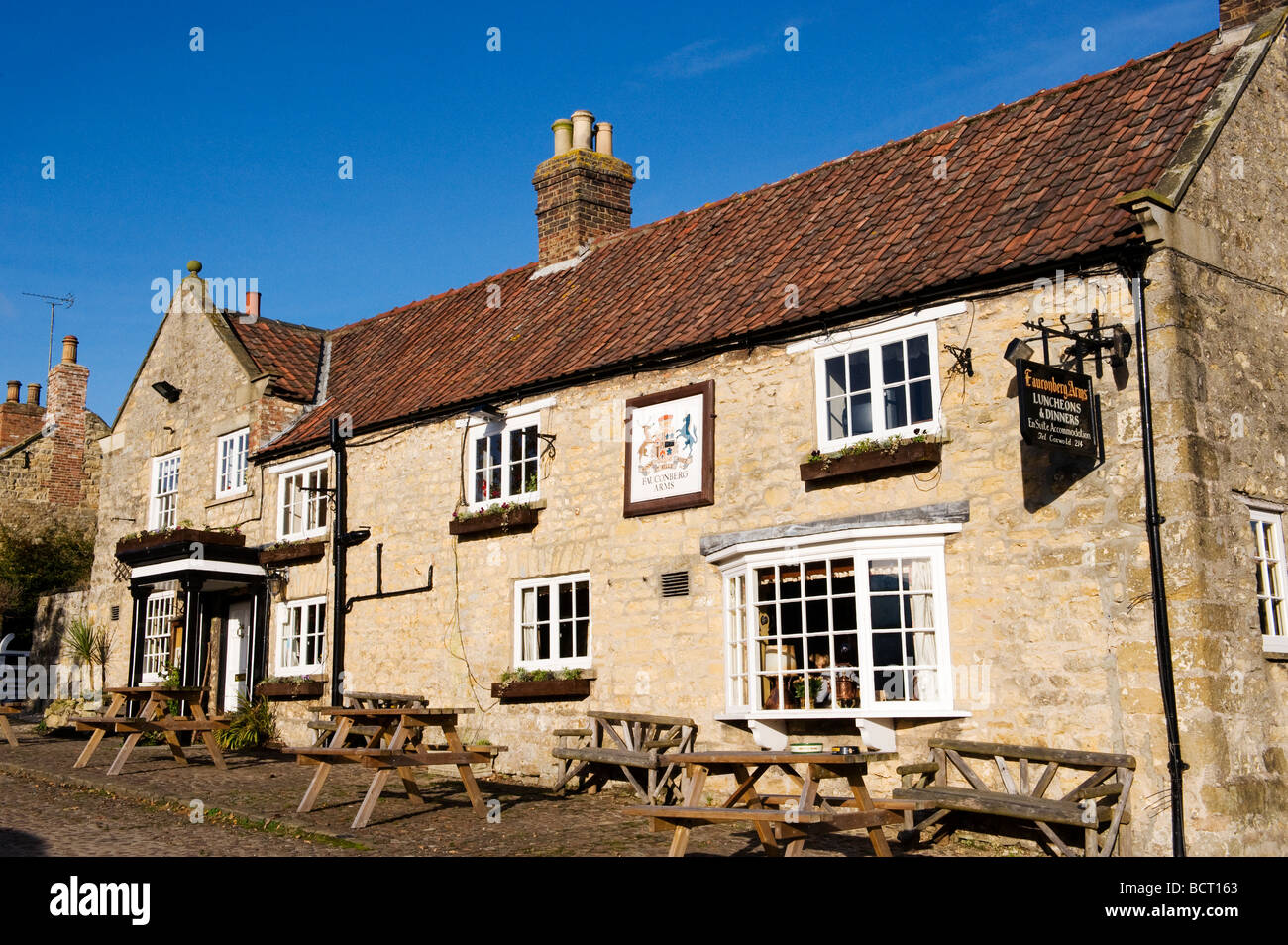 Fauconberg Arms Coxwold village North York Moors Yorkshire FOR EDITORIAL USE ONLY Stock Photo